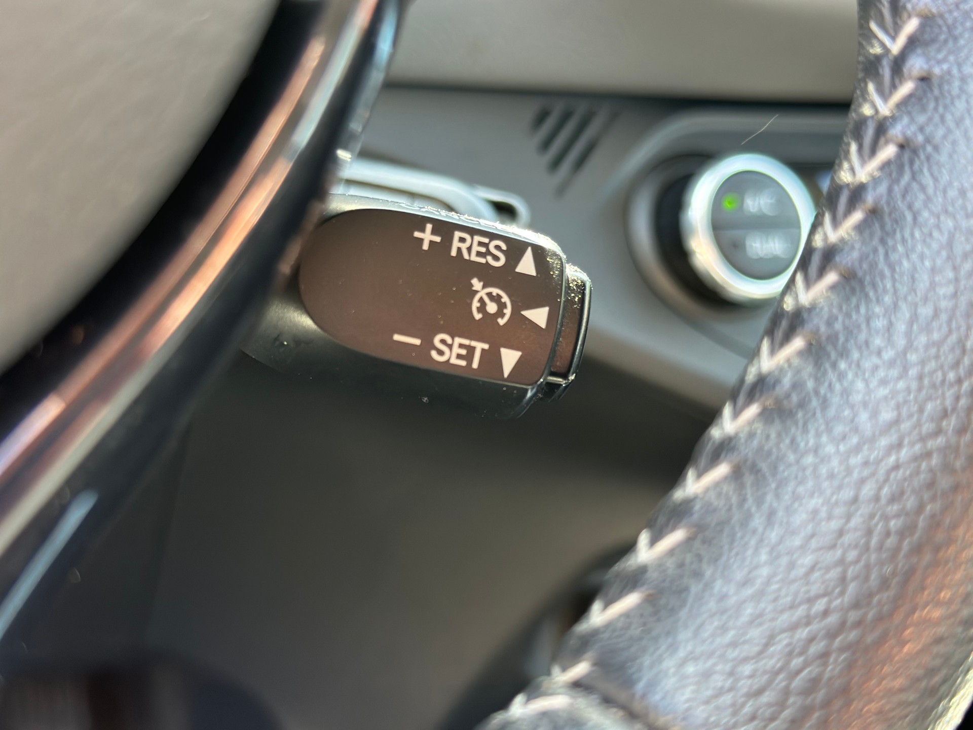 TOYOTA Yaris 1.5 Trend-image-20