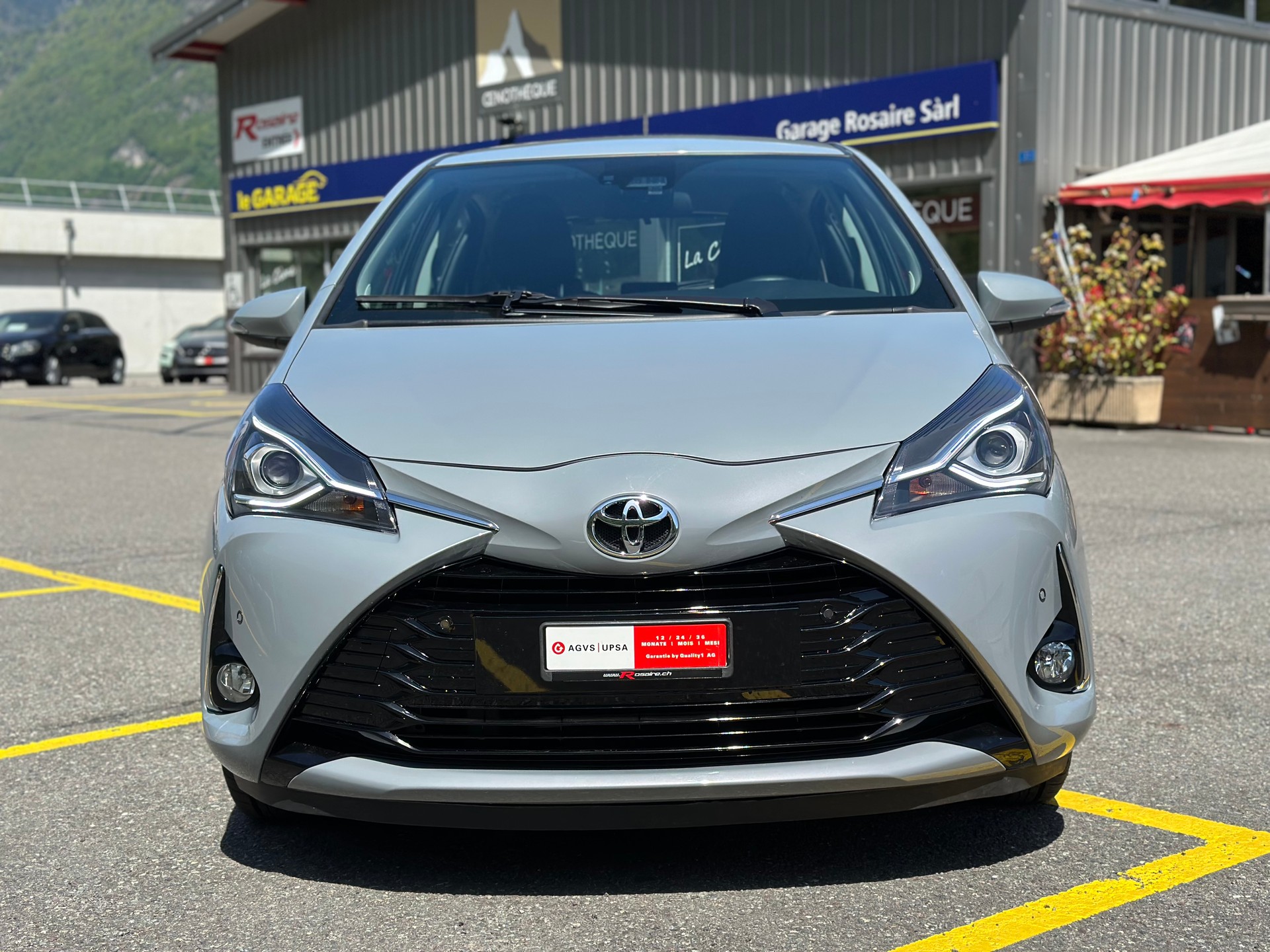 TOYOTA Yaris 1.5 Trend-showroom-element-3