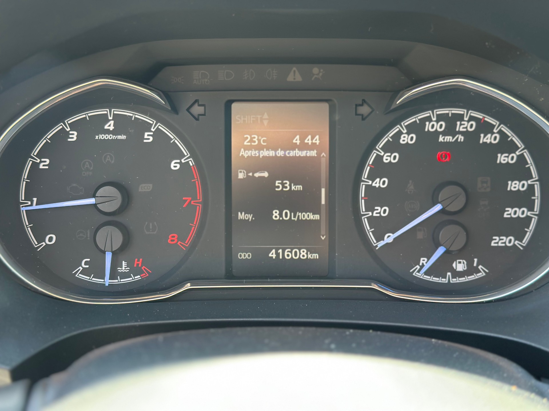 TOYOTA Yaris 1.5 Trend-image-23