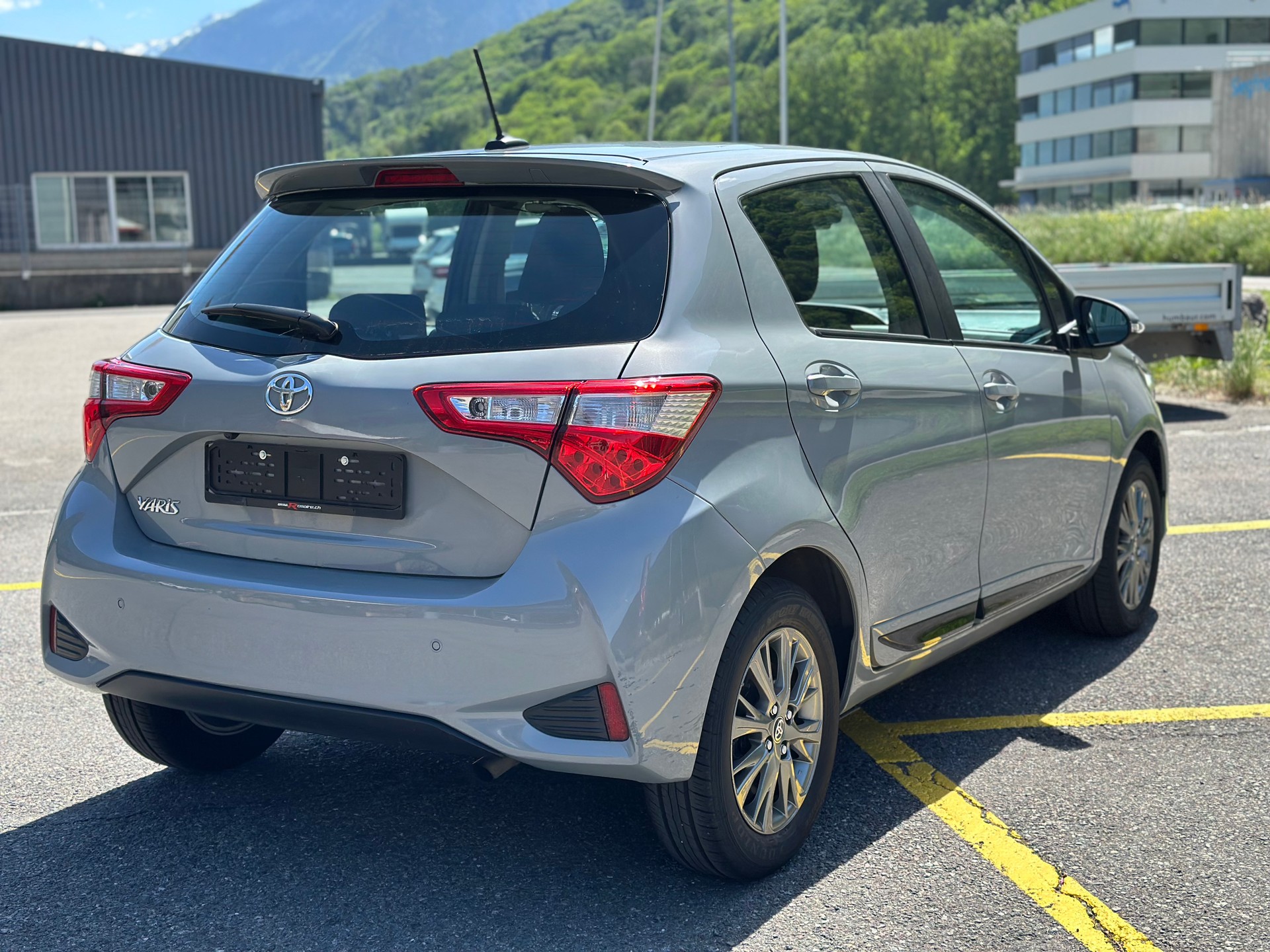 TOYOTA Yaris 1.5 Trend-image-6