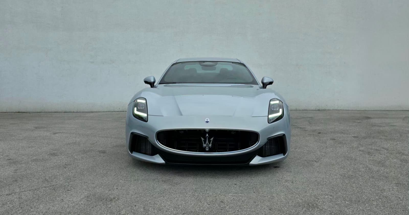 MASERATI GranTurismo Trofeo Automatica-image-3