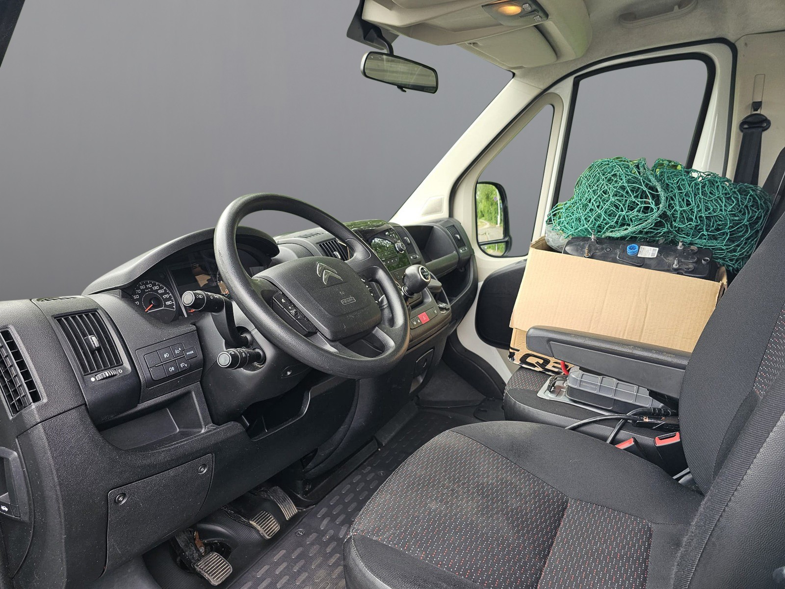 CITROEN Jumper 35+ 2.0 BlueHDi 160 Attraction L4-image-10