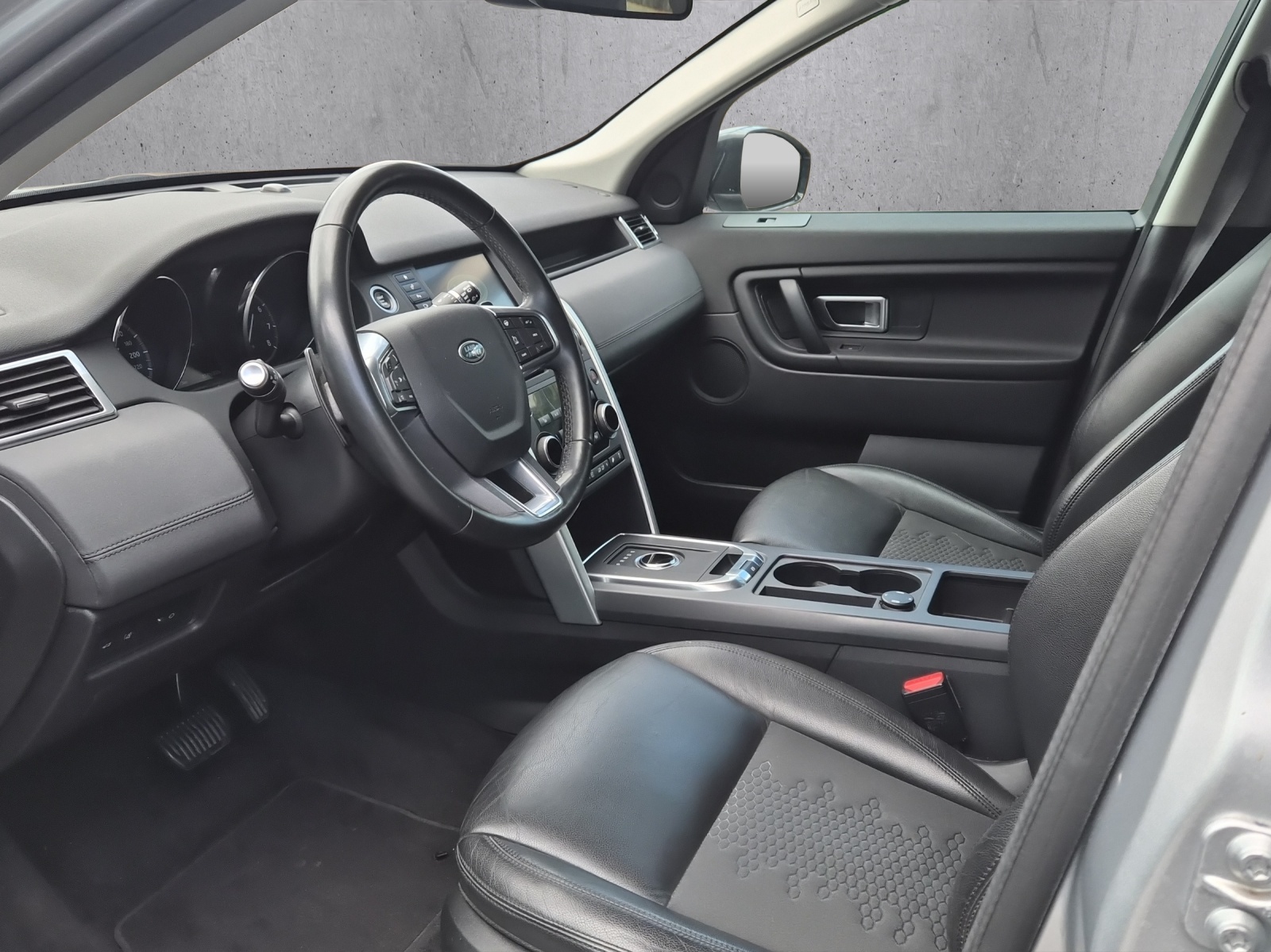 LAND ROVER Discovery Sport 2.0 Si4 Pure AT9-image-5