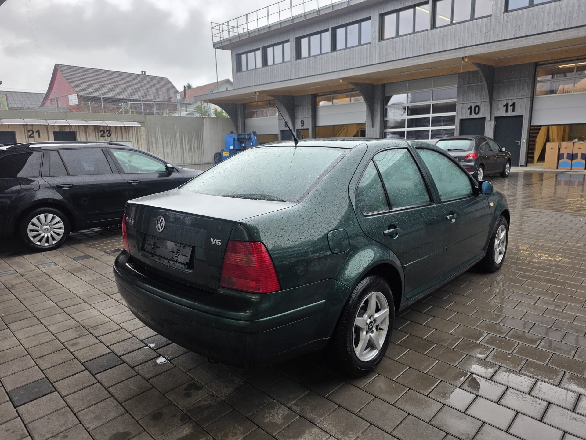 VW Bora 2.3 Highline-image-4