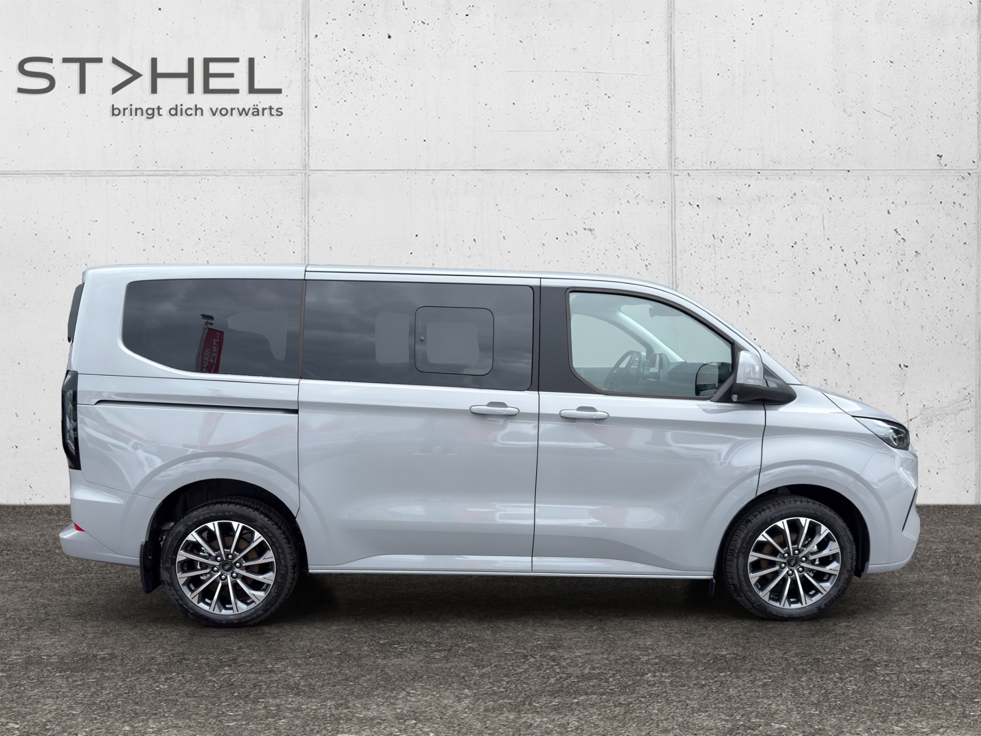 FORD Tourneo C Bus 320 L1 2.0 EcoBlue 170 Titanium-image-7
