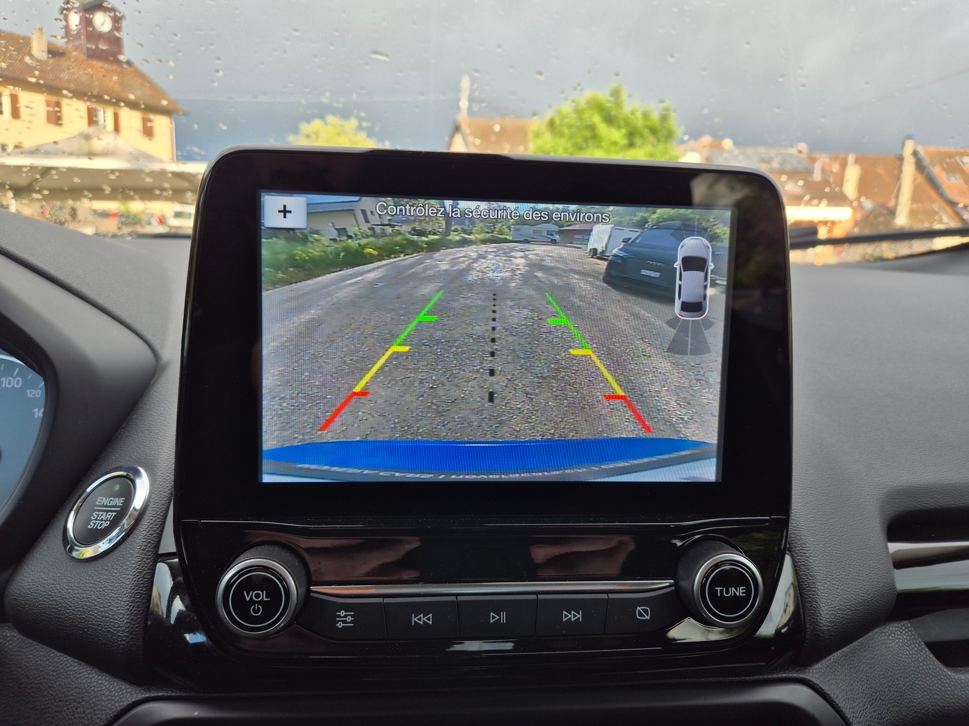 FORD EcoSport 1.0 SCTi ST-Line-image-13