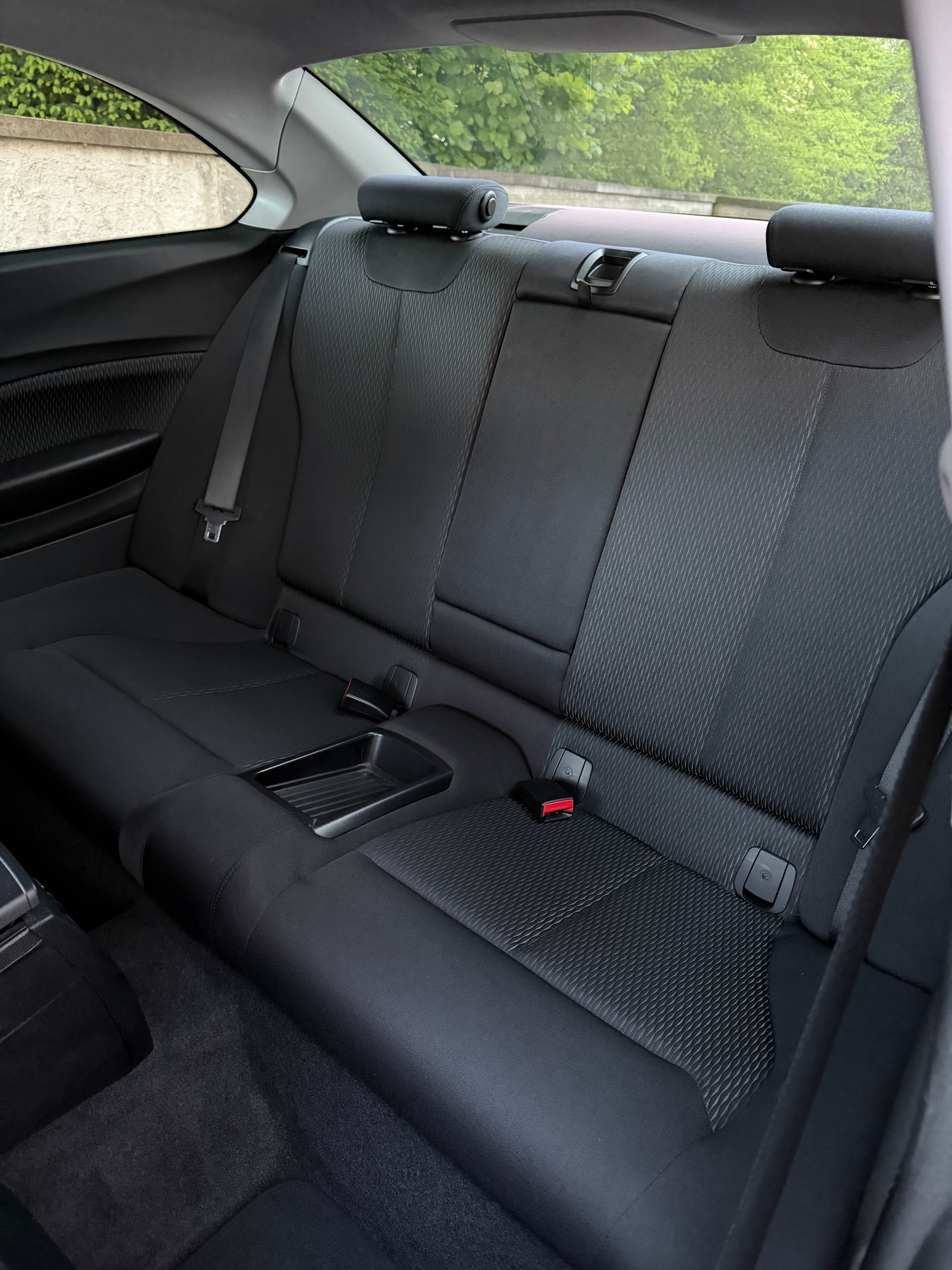 BMW 220i Coupe Steptronic / 1 Hand / CH-Fahrzeug / Frisch ab MFK / Service gepflegt / 36 Monate Garantie exkl. / Navi / Xenon / DAB-image-12