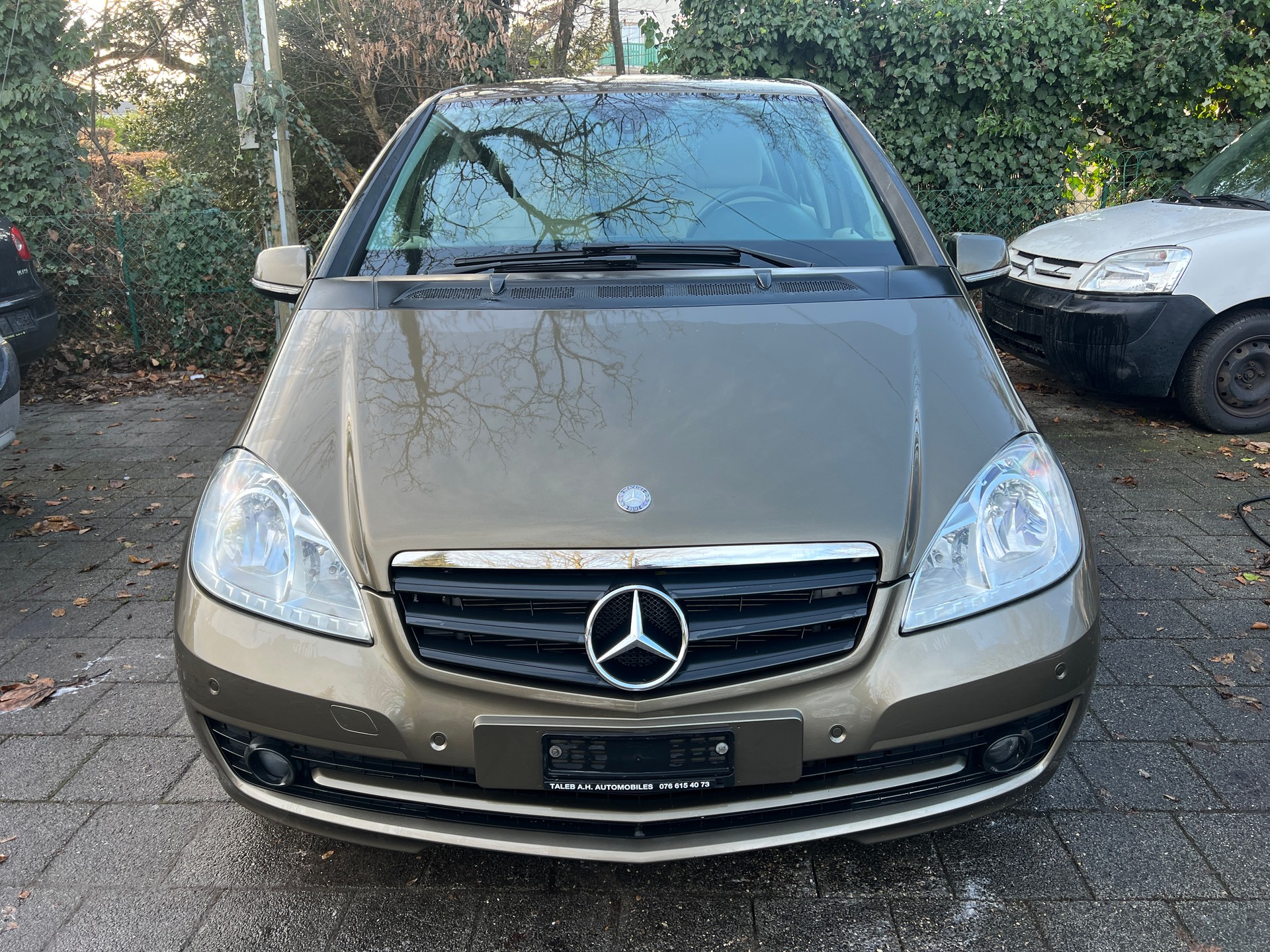 MERCEDES-BENZ A 160 (150) Avantgarde Autotronic-image-2