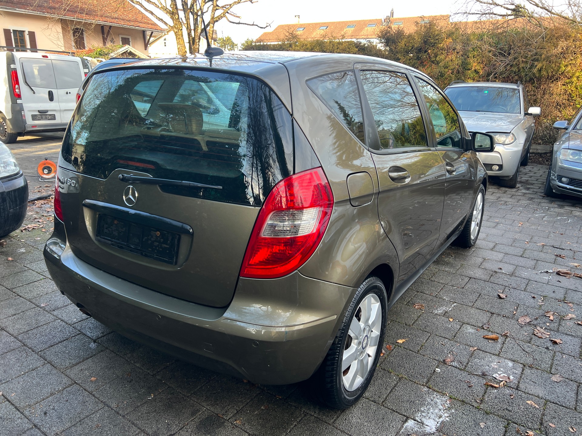 MERCEDES-BENZ A 160 (150) Avantgarde Autotronic-image-5