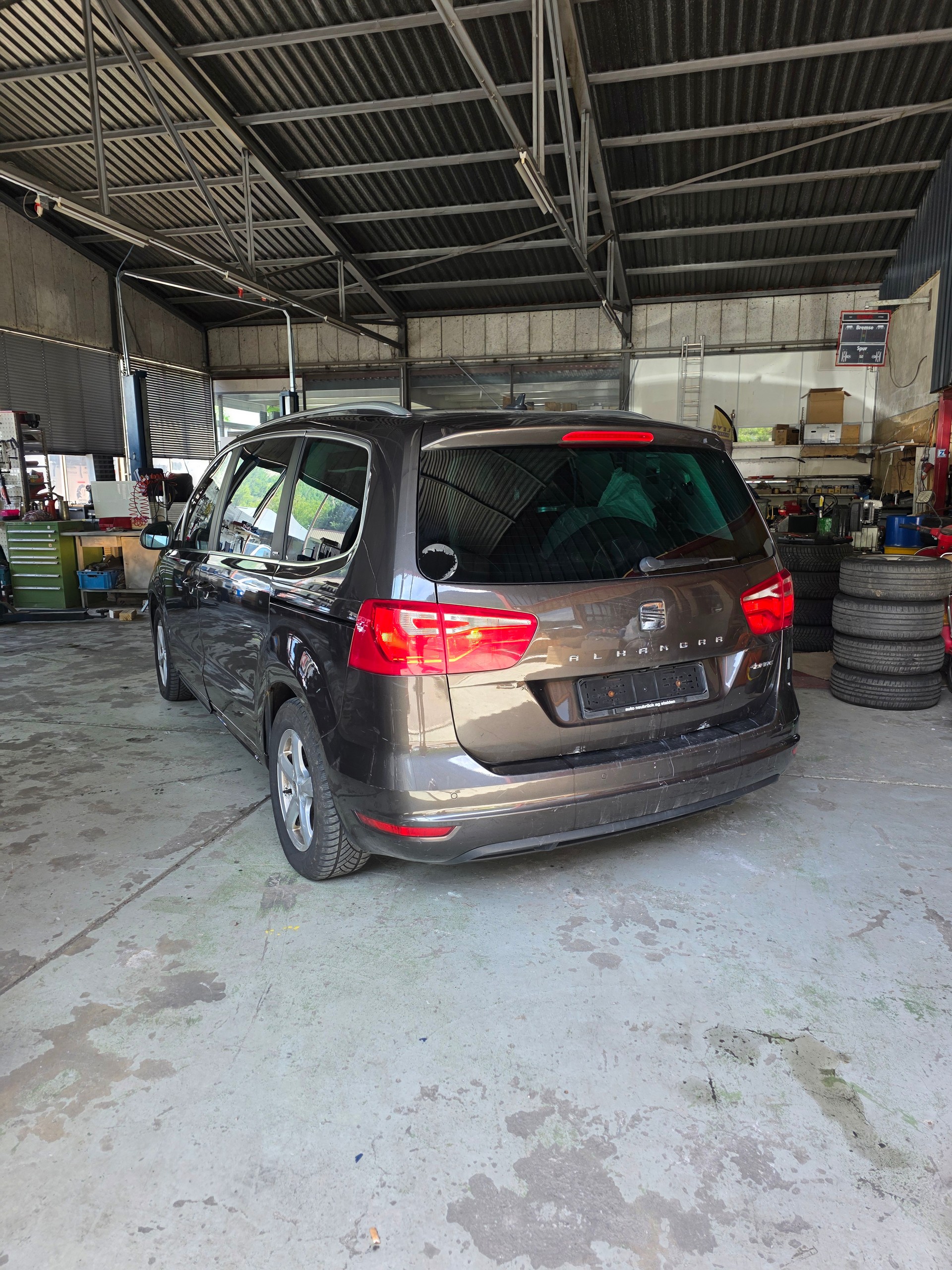 SEAT Alhambra 2.0 TDI Reference 4x4-image-5