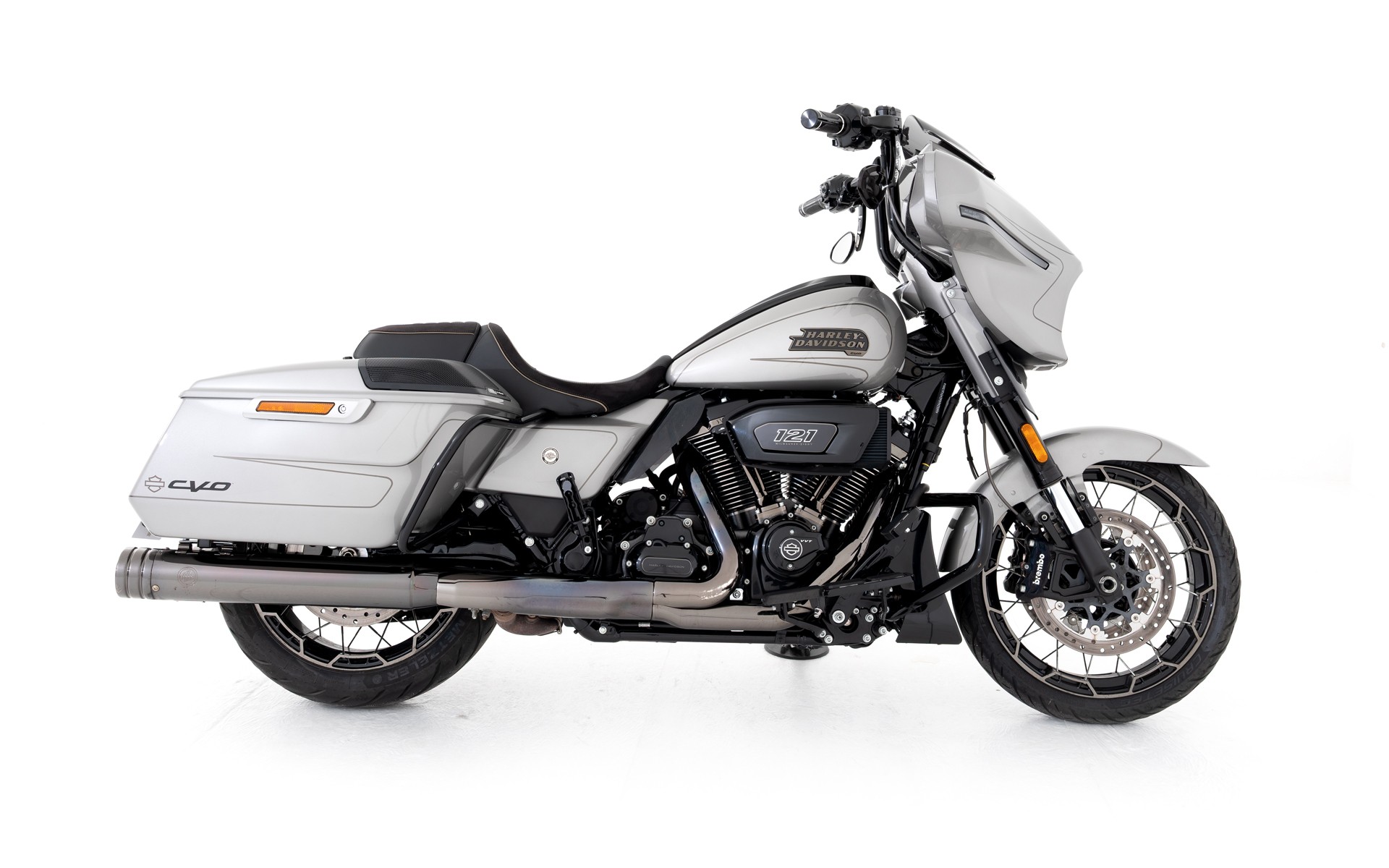 HARLEY-DAVIDSON FLHXSE Street Glide CVO 121-image-1