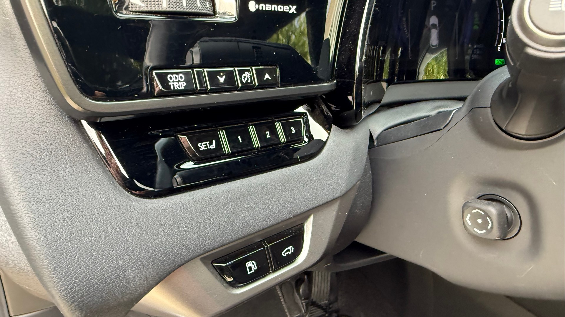 LEXUS 450h+ Excellence-image-7