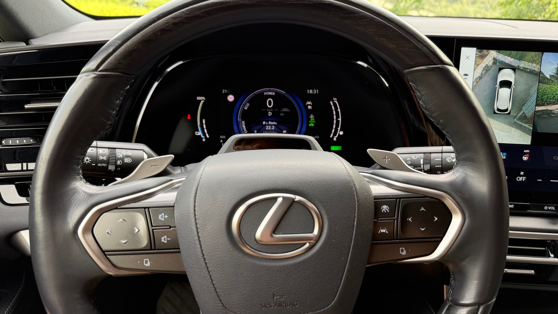 LEXUS 450h+ Excellence-image-13