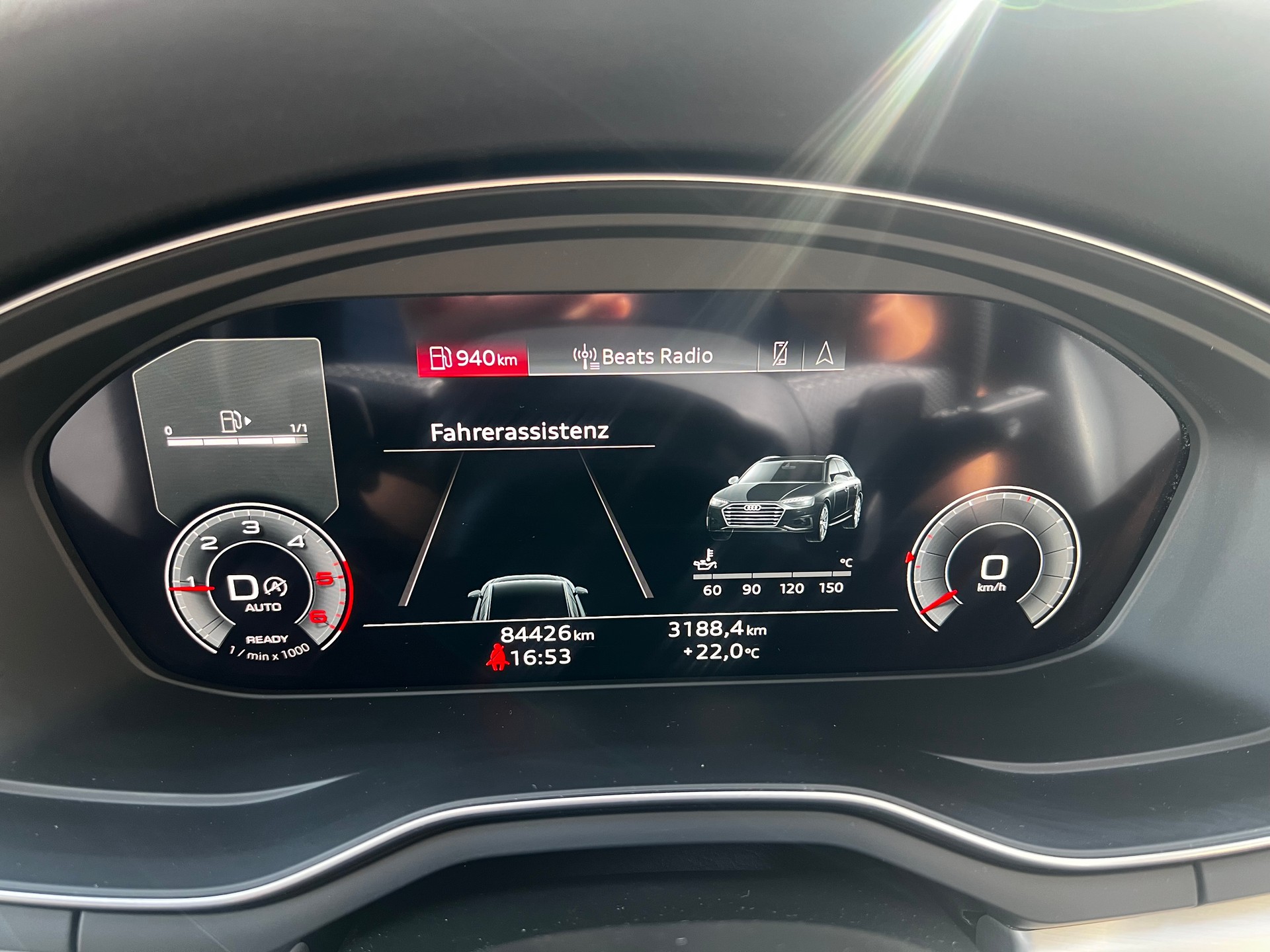 AUDI A4 Avant 40 TDI S line Attraction quattro S-tronic-image-18