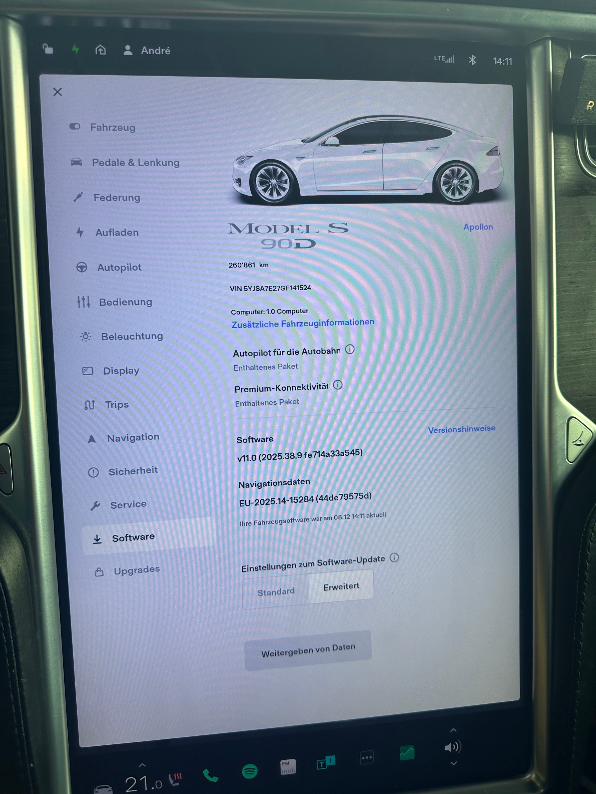 TESLA 90 D - SC01 Free Supercharging, Autopilot, Winterpaket, Luftfederung, Tesla gewartet, Akku 88%-image-10