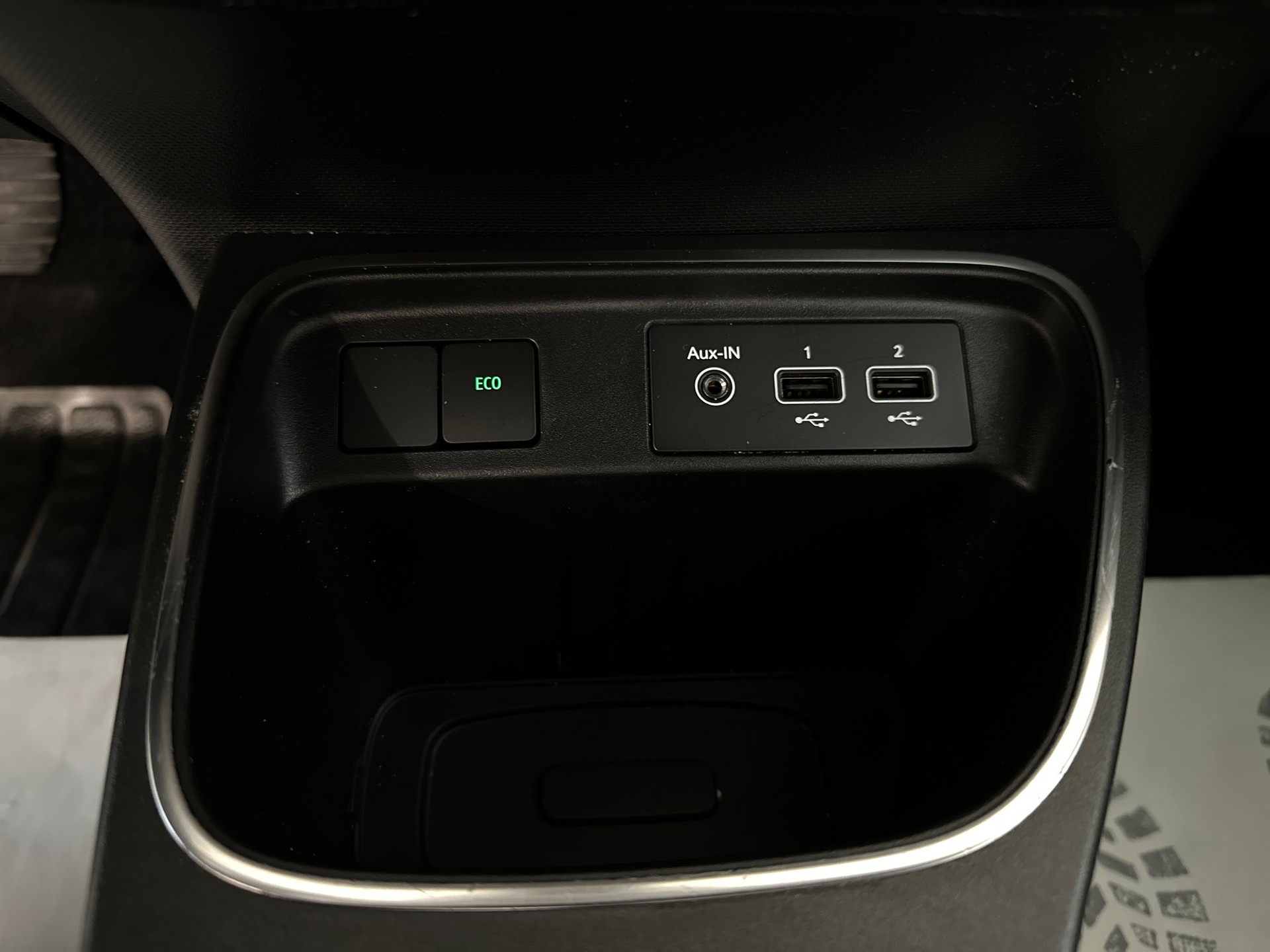 RENAULT Twingo Electric Techno-image-24