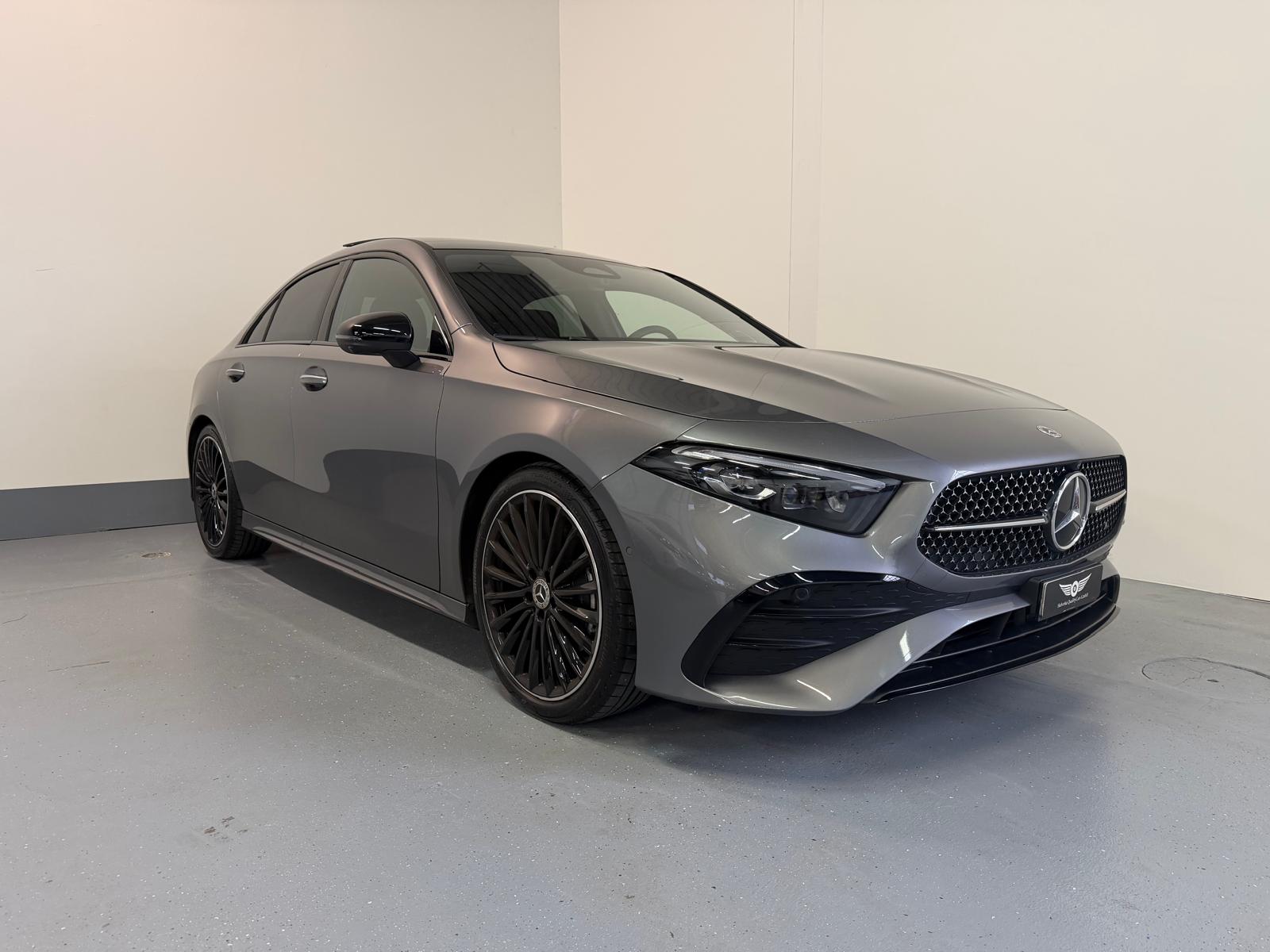 MERCEDES-BENZ A 220 4Matic 8G-DCT-showroom-element-2