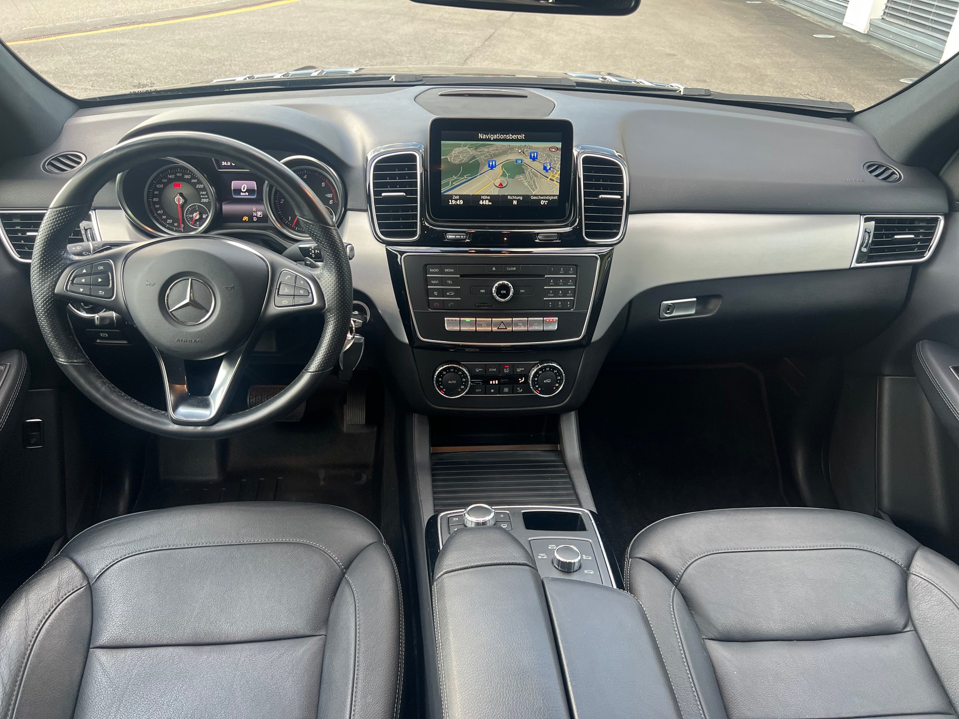 MERCEDES-BENZ GLE 350 d Executive 4Matic 9G-Tronic-image-14