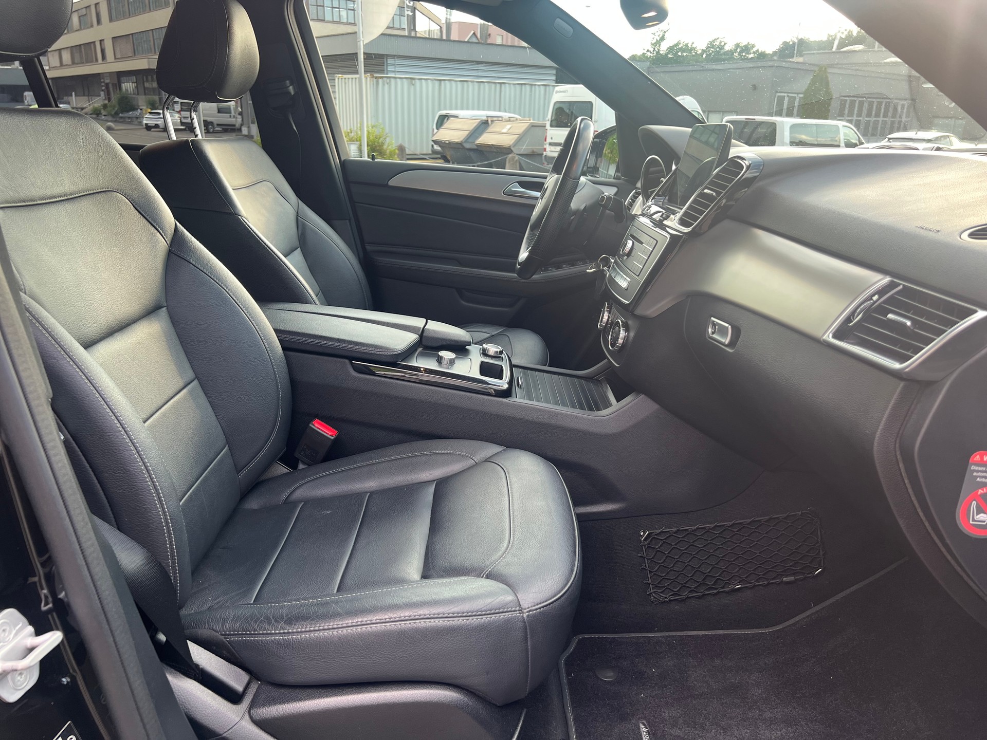 MERCEDES-BENZ GLE 350 d Executive 4Matic 9G-Tronic-image-9