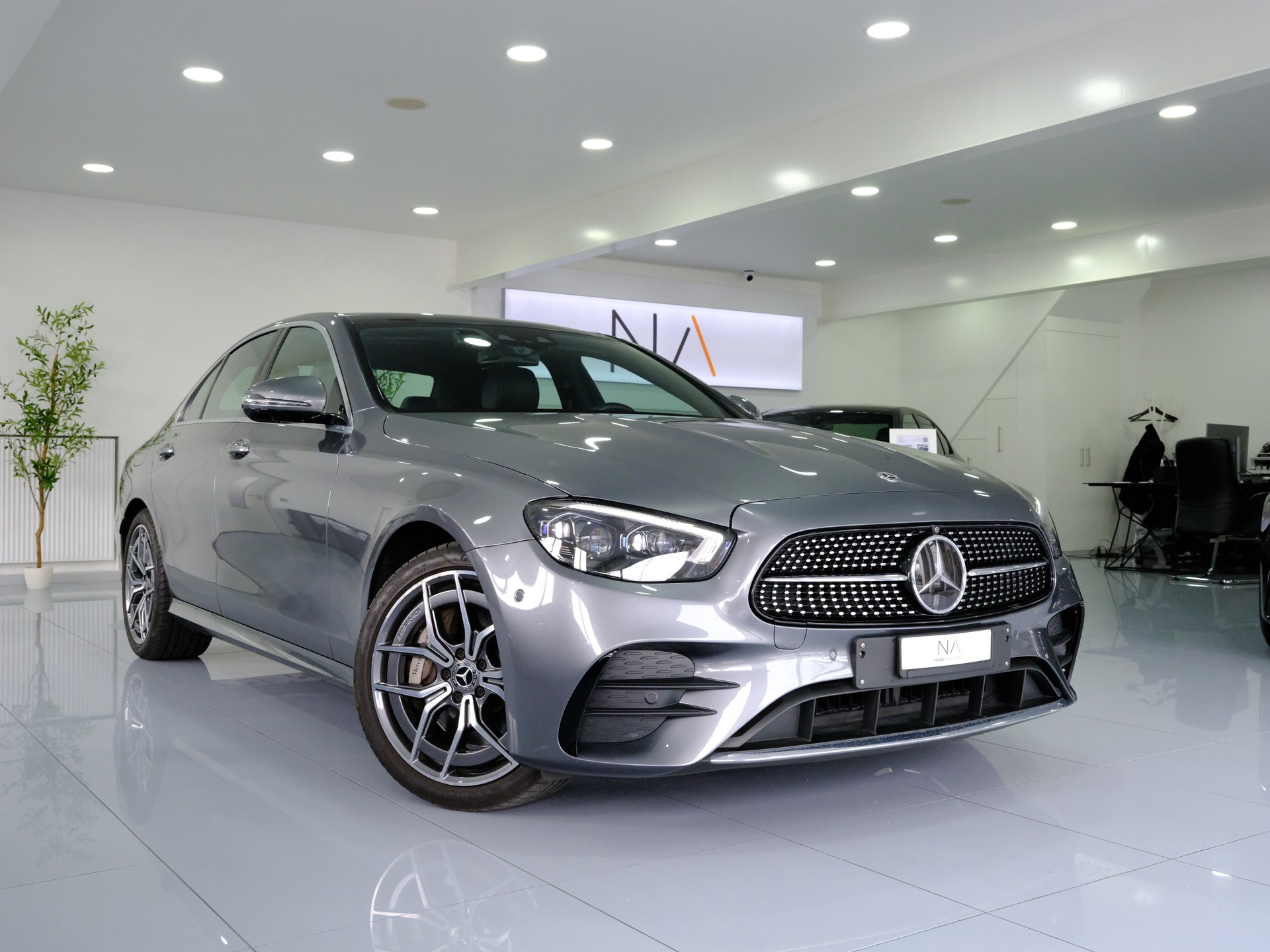 MERCEDES-BENZ E 450 AMG Line 4Matic 9G-Tronic