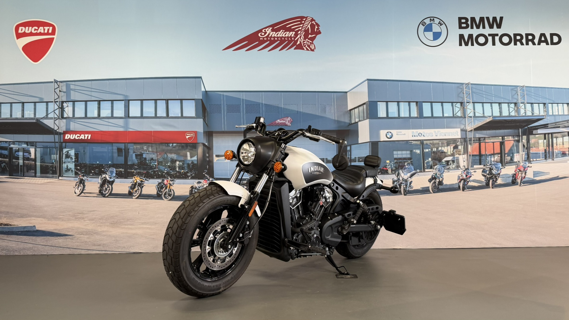 INDIAN Scout Bobber-image-2