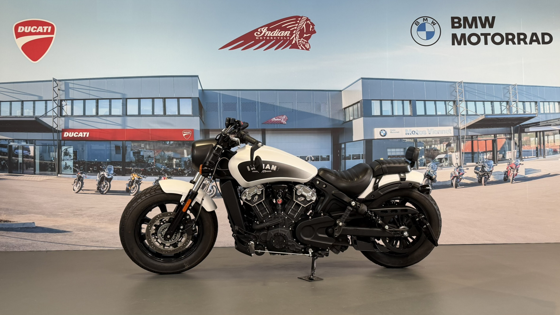 INDIAN Scout Bobber-image-3