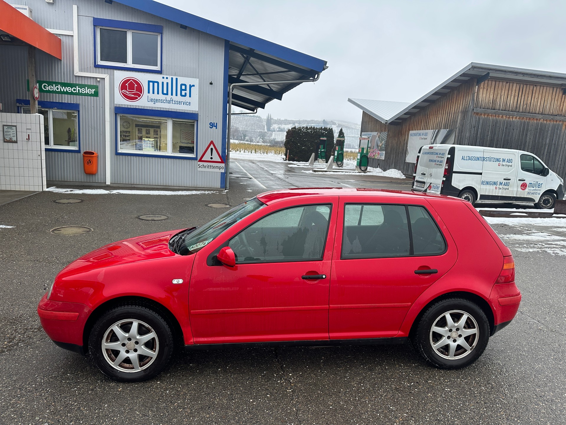 VW Golf 2.0 4Motion-showroom-element-1