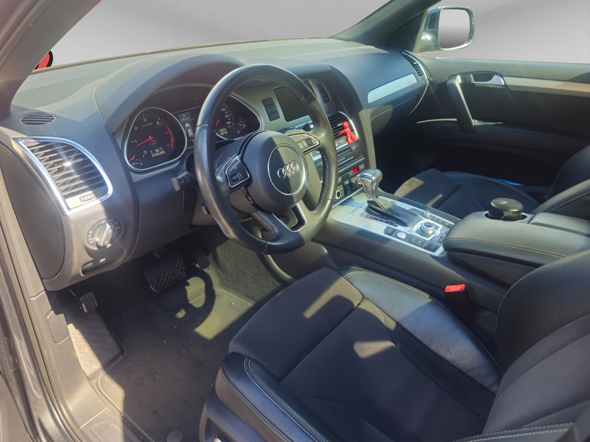 AUDI 3.0 TDi-showroom-element-3