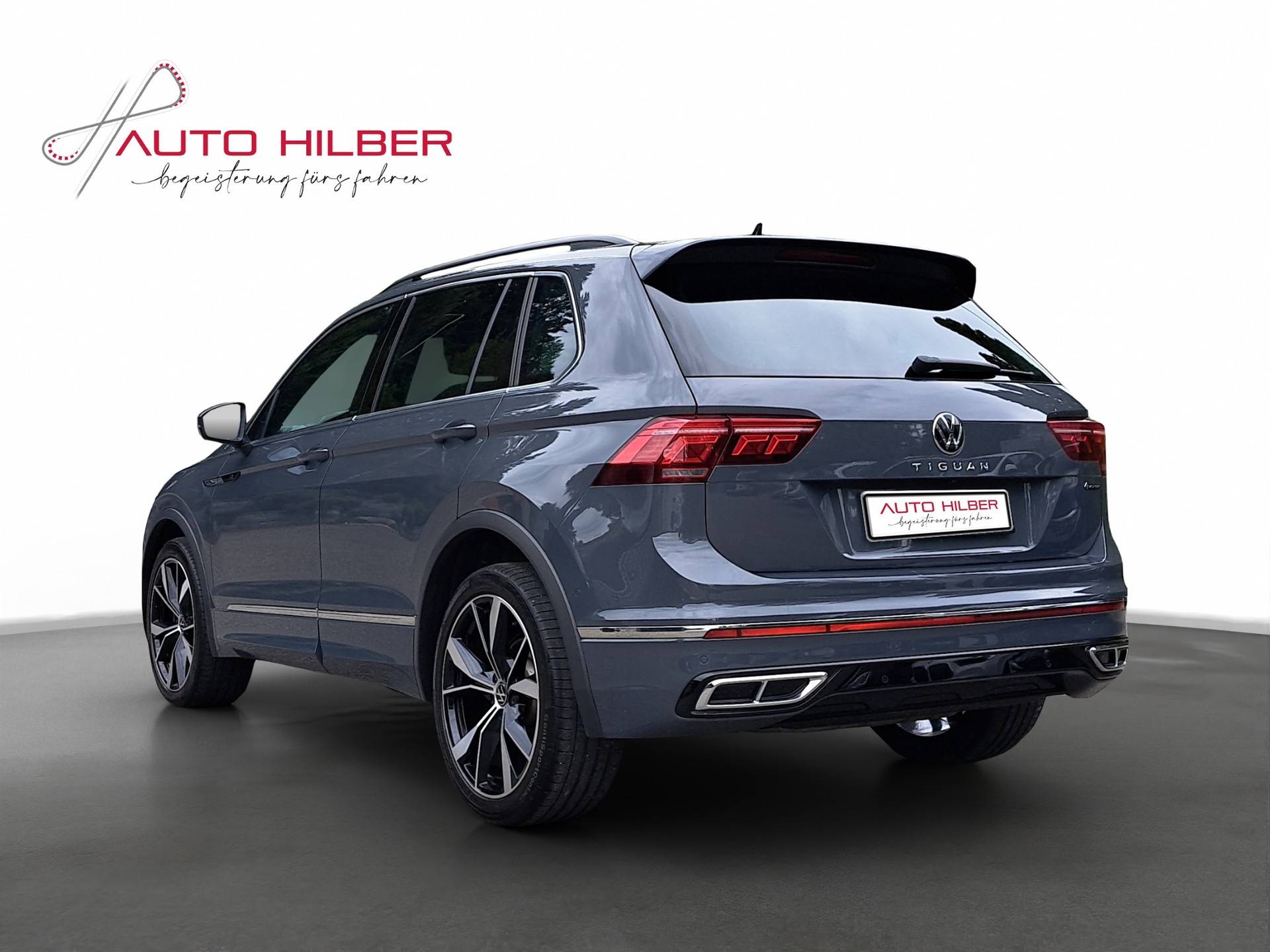 VW Tiguan 2.0TSI R-Line 4Motion DSG-image-4