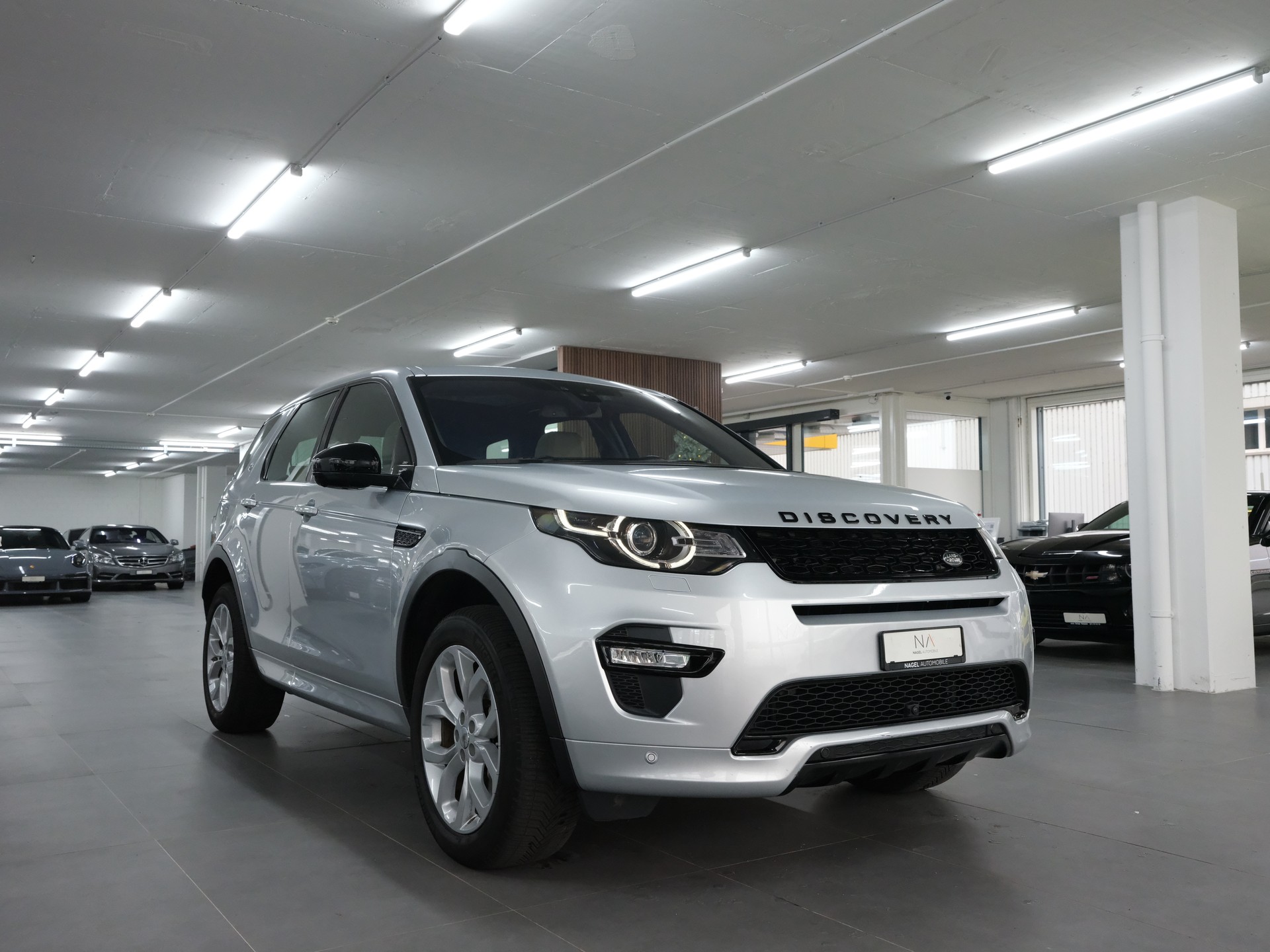 LAND ROVER Discovery Sport 2.0 SD4 SE AT9 *Head up Display* Surround View* *Fahrassistenzpaket*-showroom-element-2