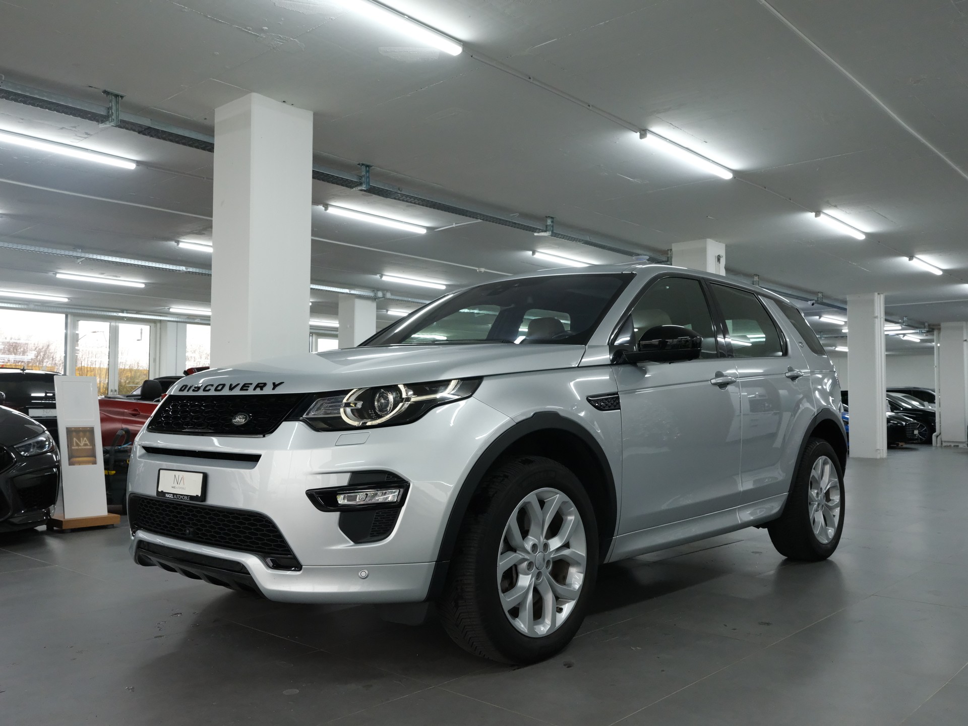 LAND ROVER Discovery Sport 2.0 SD4 SE AT9 *Head up Display* Surround View* *Fahrassistenzpaket*-image-12
