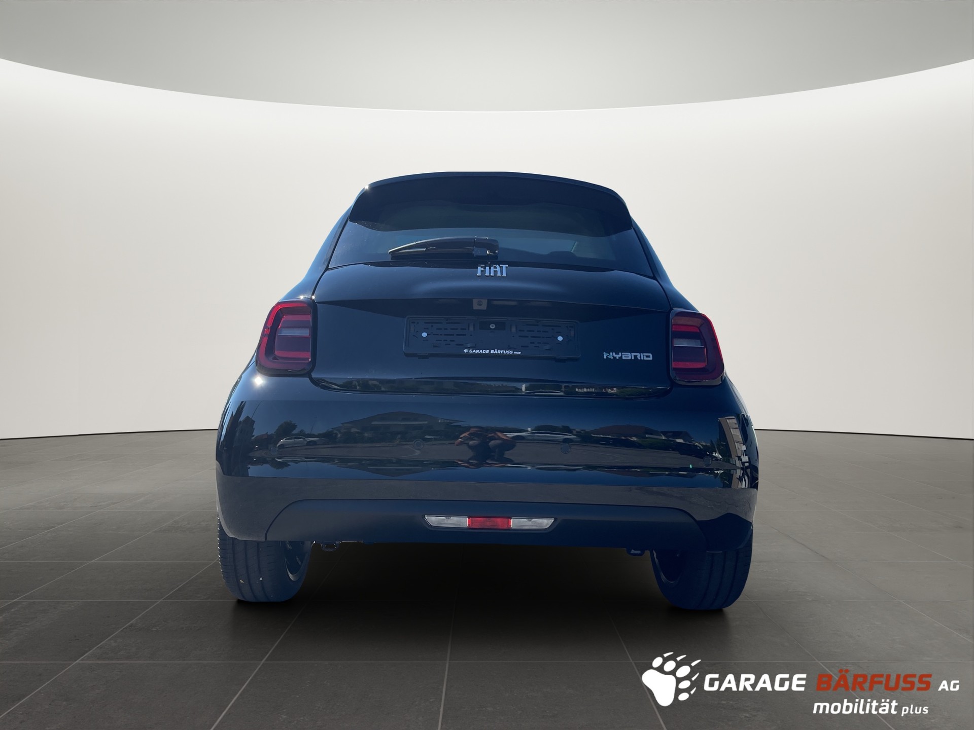 FIAT 500 1.0 Hybrid La Prima-showroom-element-3
