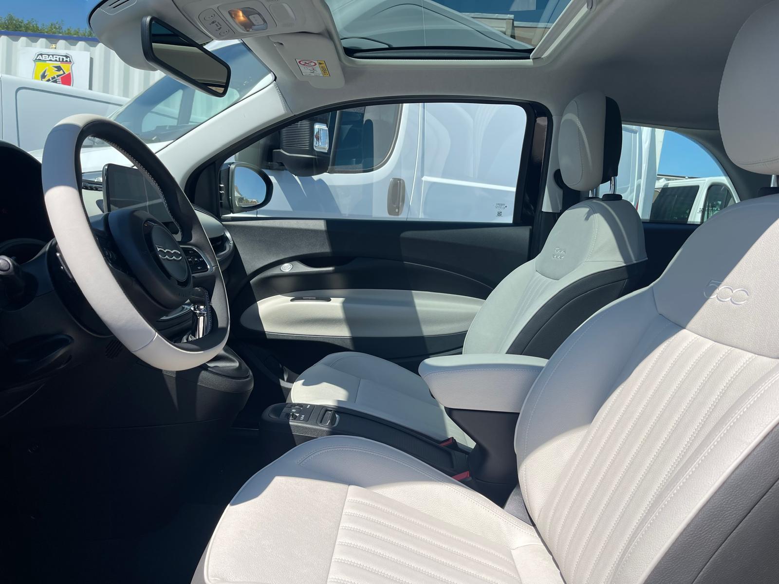 FIAT 500 1.0 Hybrid La Prima-image-8