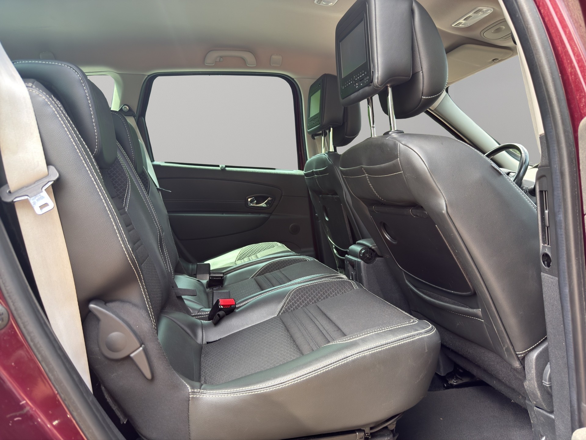 RENAULT Grand Scénic 1.6 dCi Bose-image-20