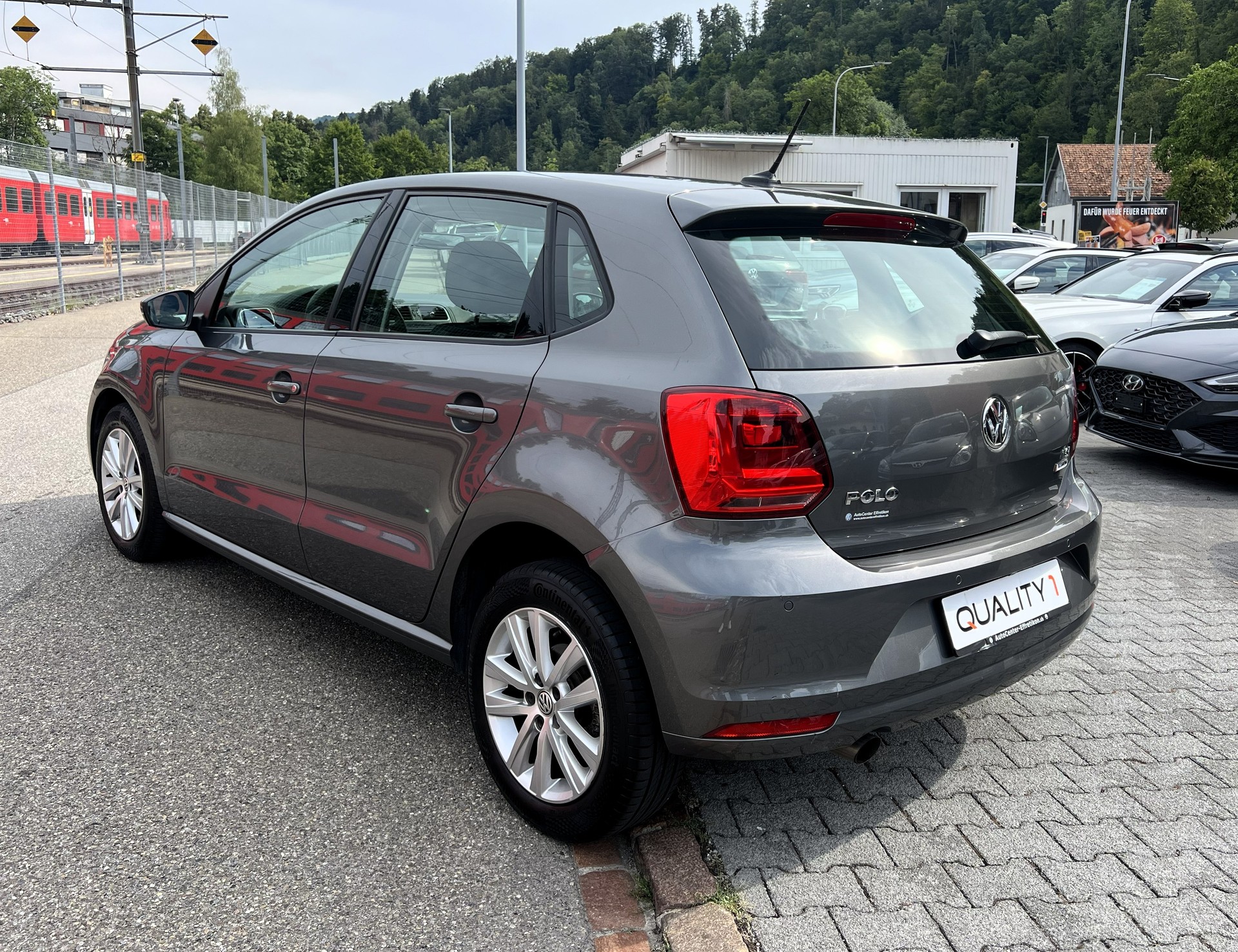 VW Polo 1.2 TSI BMT Comfortline-showroom-element-2