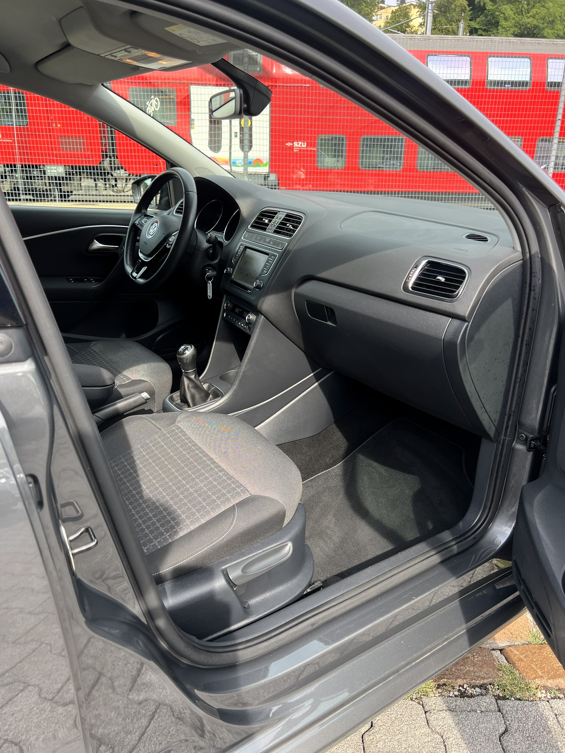 VW Polo 1.2 TSI BMT Comfortline-image-13