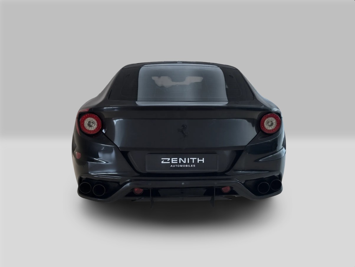 FERRARI FF-image-5