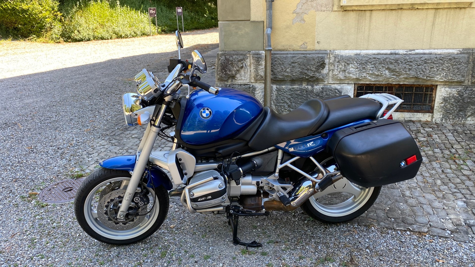 BMW R 1100 R ABS-image-1