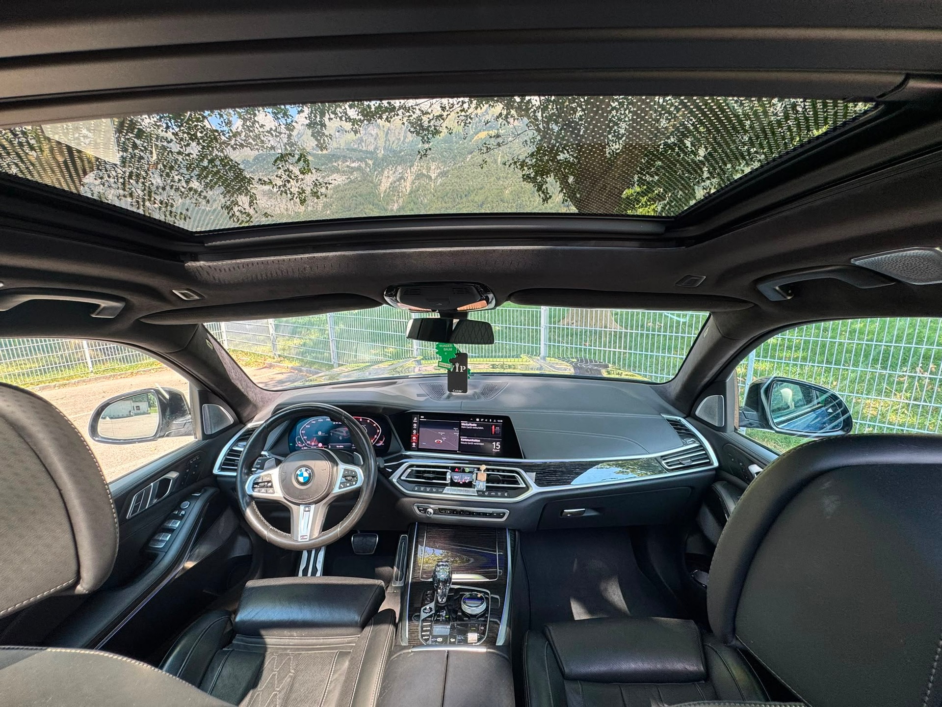 BMW X7 xDrive M50i Steptronic-image-15