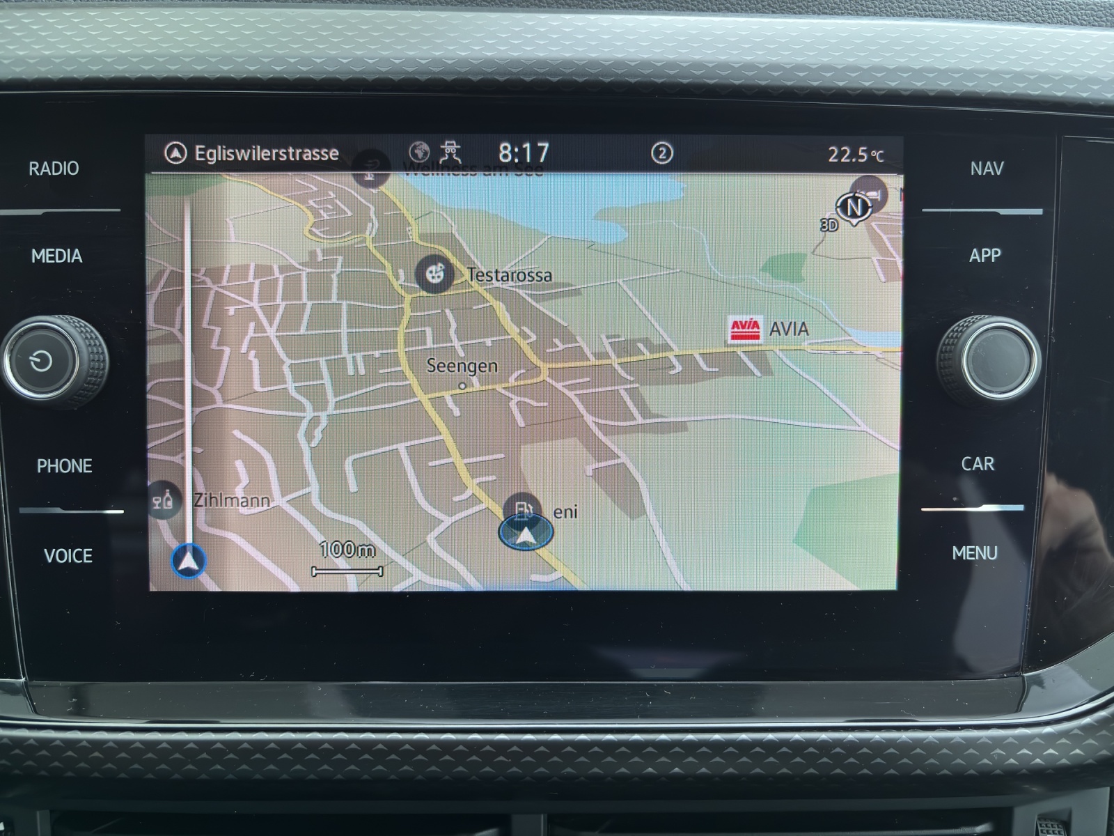 VW T-Cross 1.0 TSI Life DSG mit AHK, Rückfahkamera & Winterräder-image-19