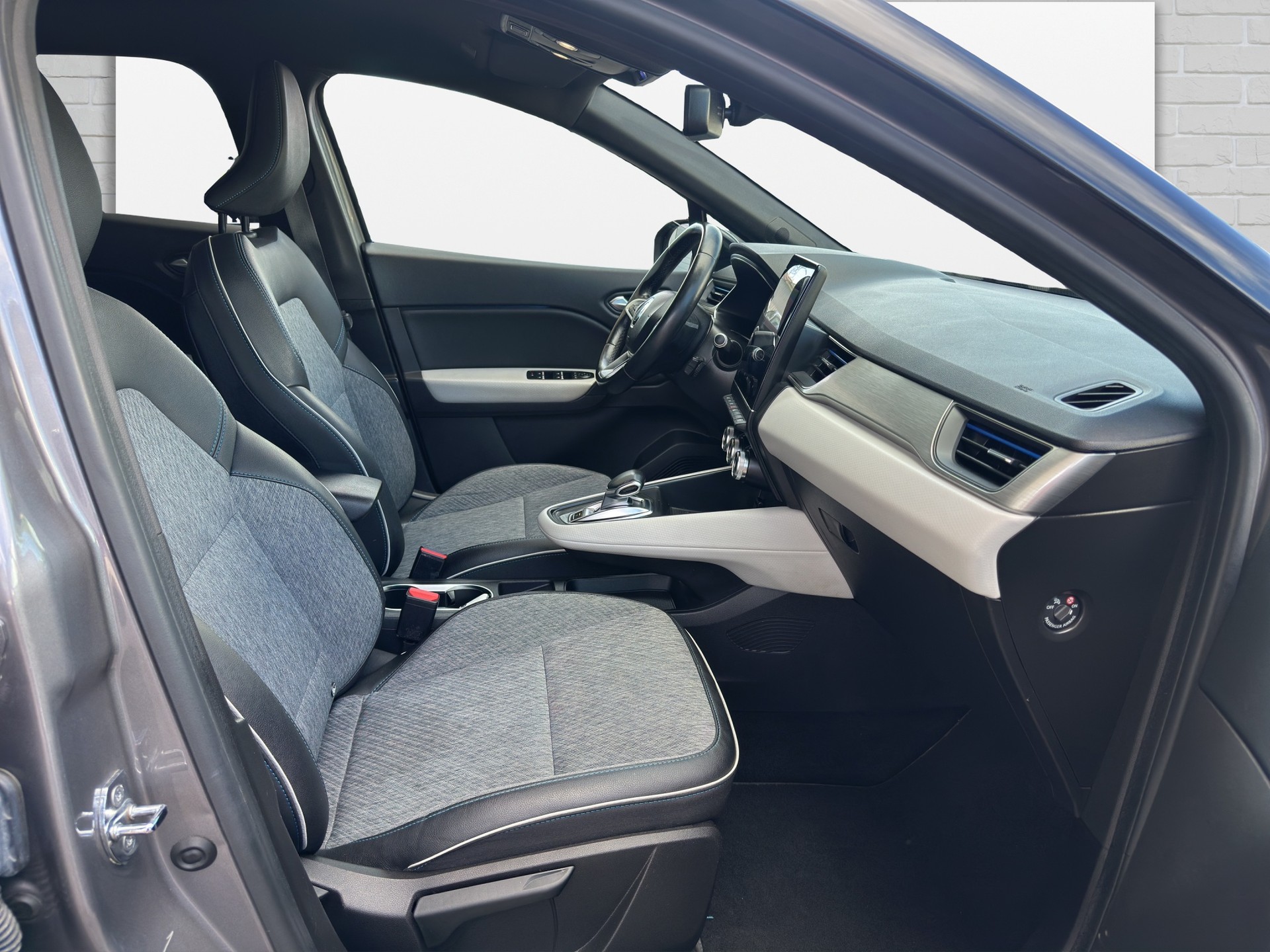 RENAULT Captur 1.6 E-Tech Edition1 DHT-image-12