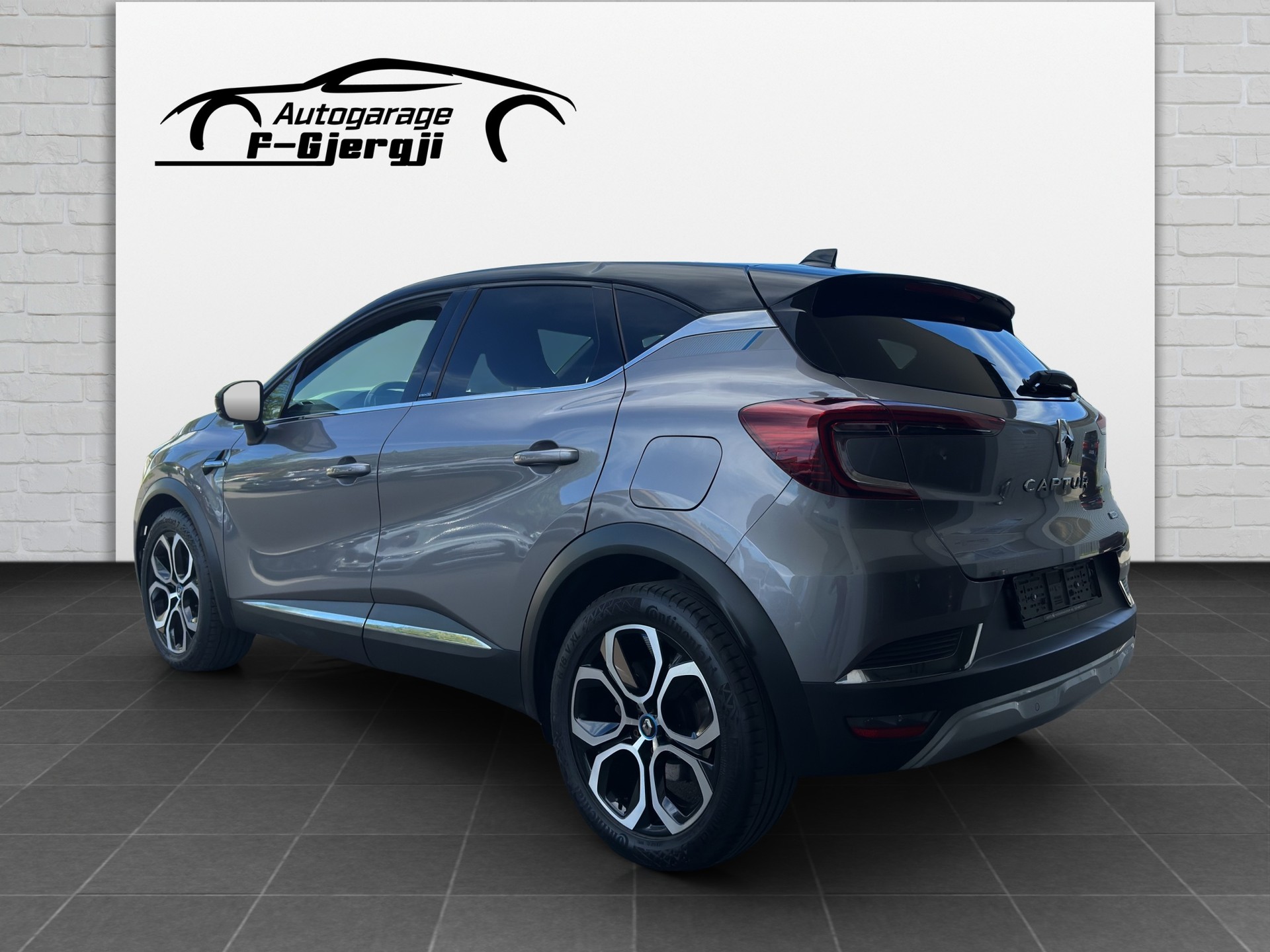 RENAULT Captur 1.6 E-Tech Edition1 DHT-showroom-element-3