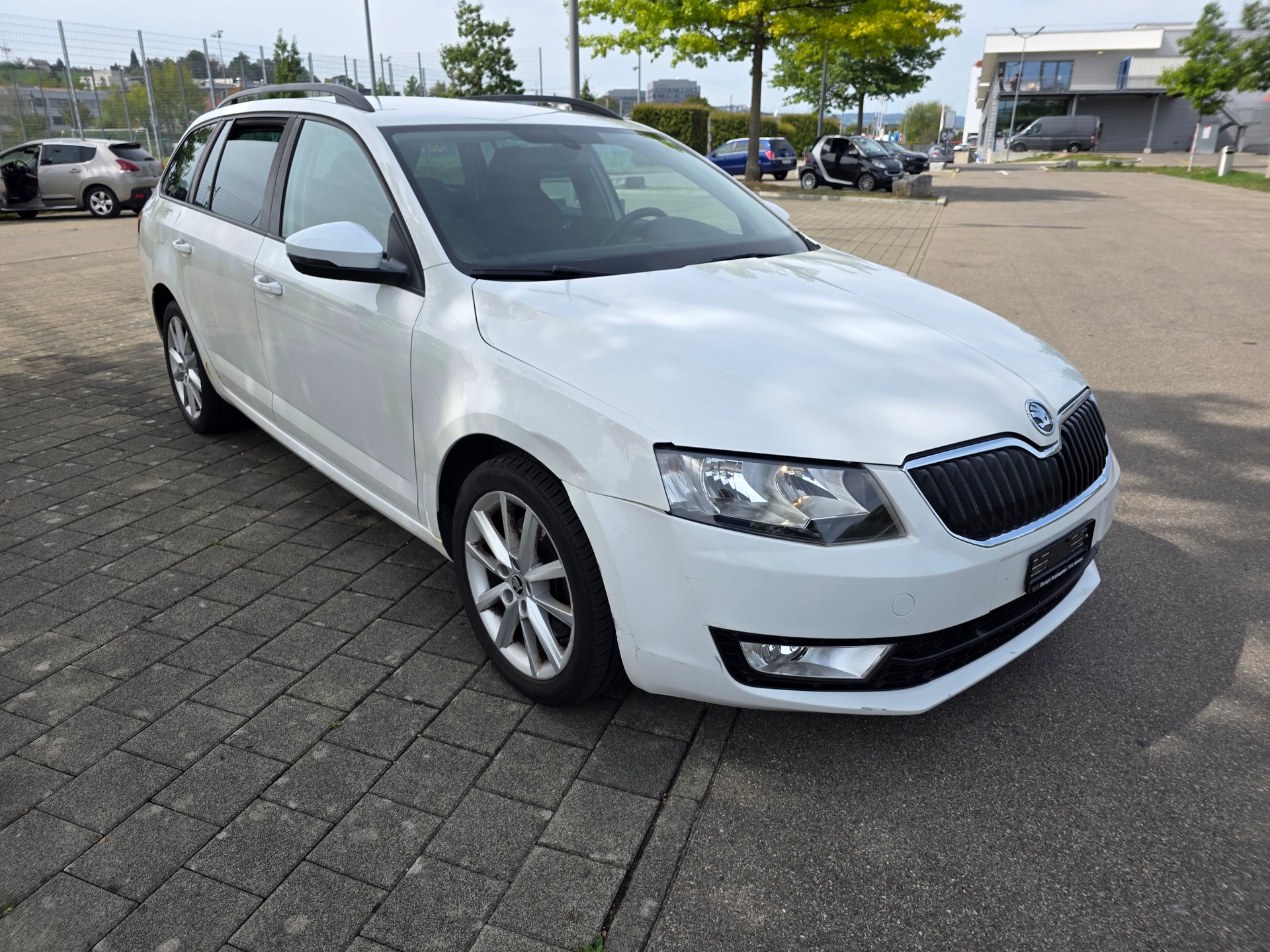 SKODA Octavia Combi 1.8 TSI Ambition 4x4 DSG-showroom-element-3