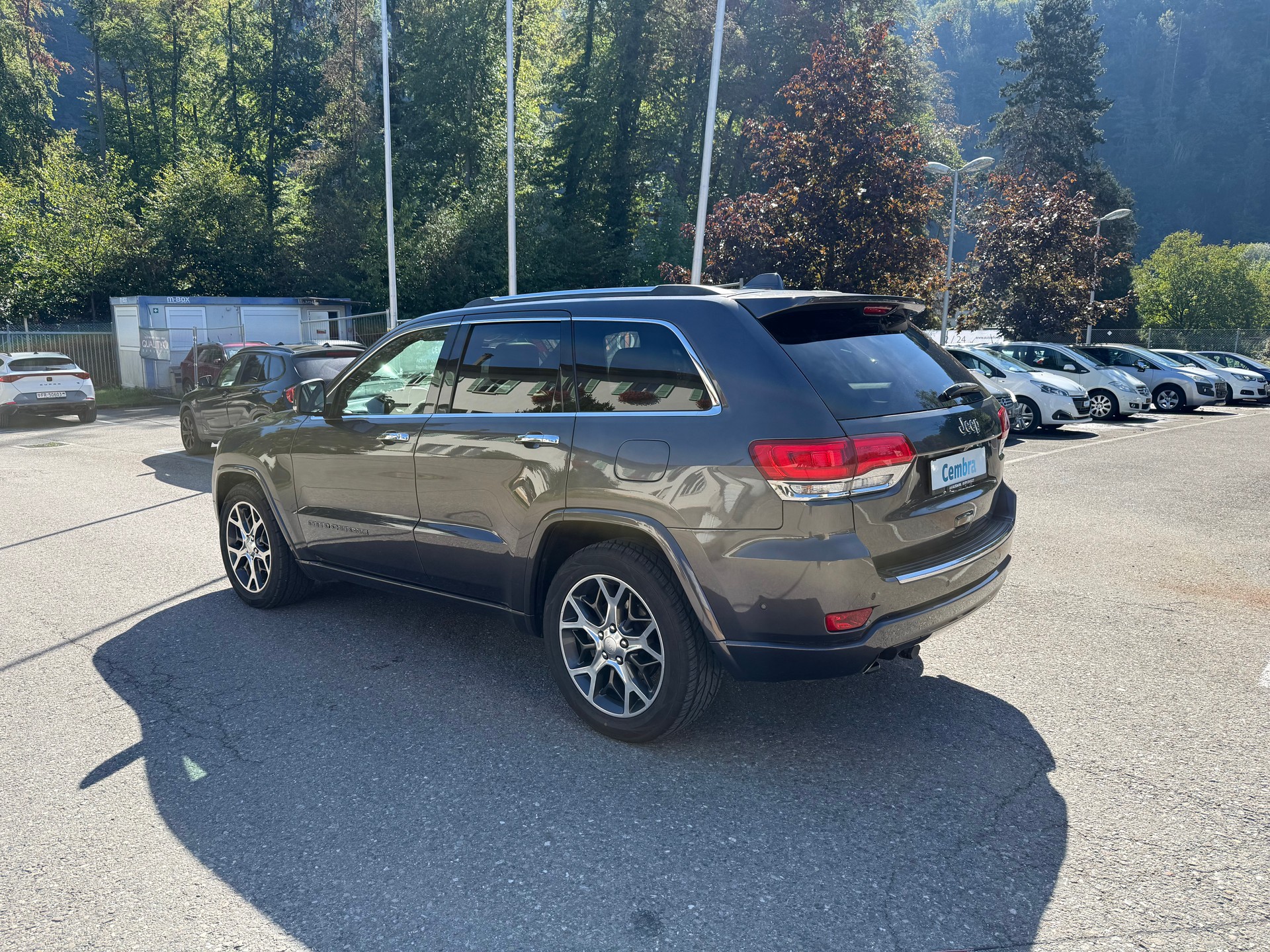 JEEP Grand Cherokee 3.0 CRD Overland Automatic-showroom-element-3