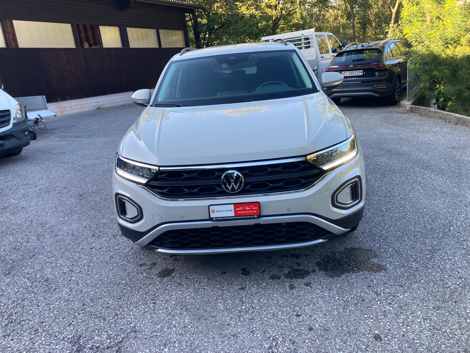 VW T-Roc 1.5 TSI EVO Life DSG-showroom-element-1