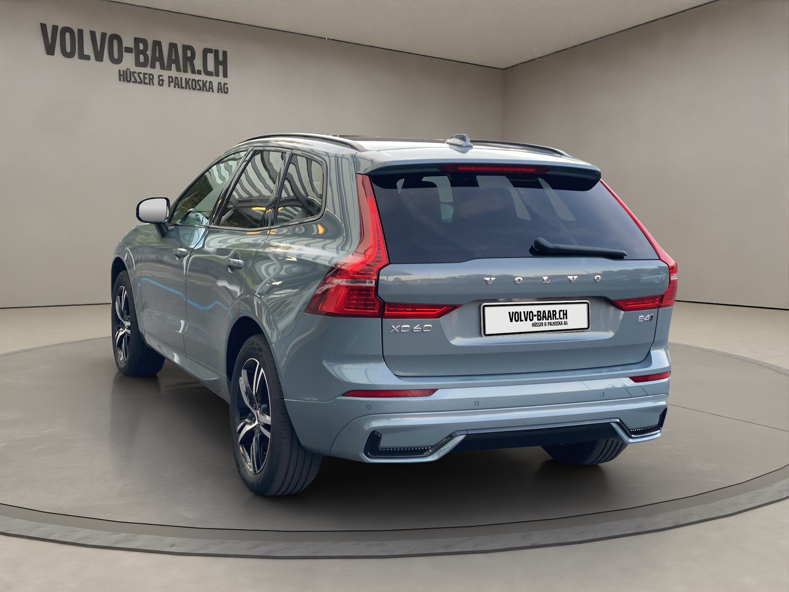 VOLVO XC60 2.0 B4 MH R-Design AWD-showroom-element-2