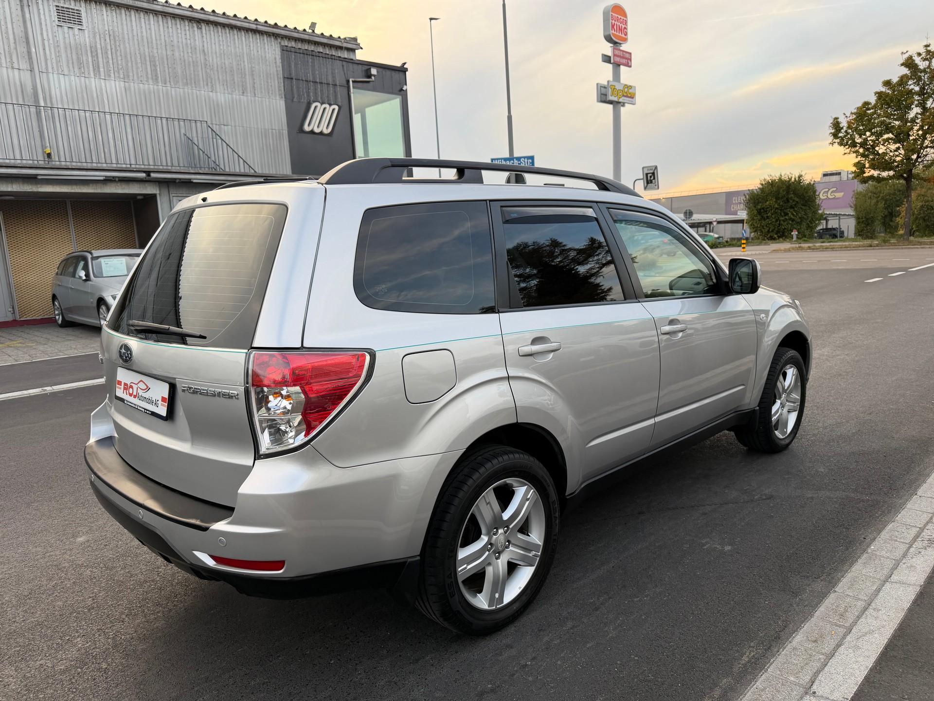 SUBARU Forester 2.0XS Comfort Automatic-image-4