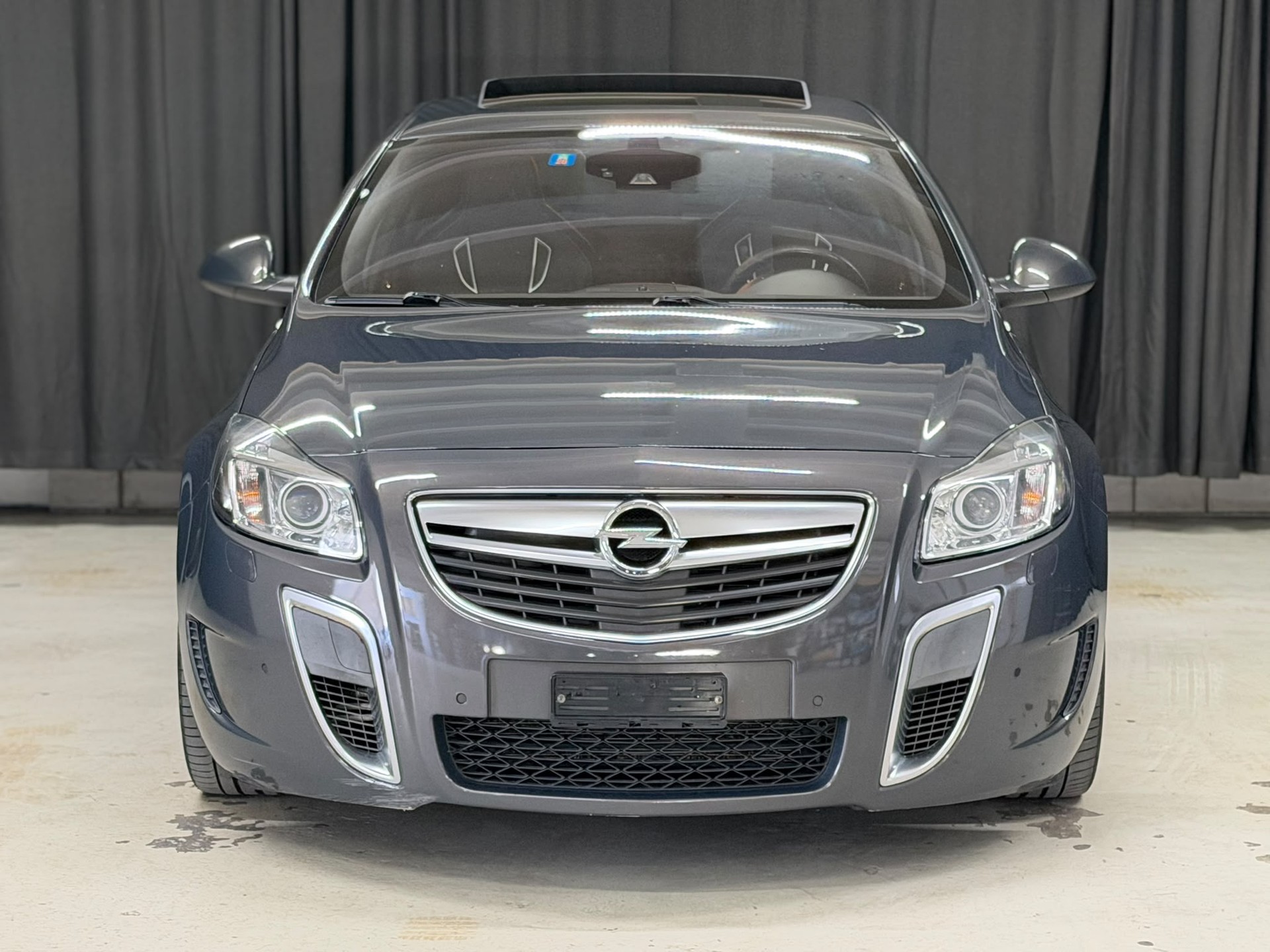 OPEL Insignia 2.8 Turbo OPC 4WD Automatic-image-2