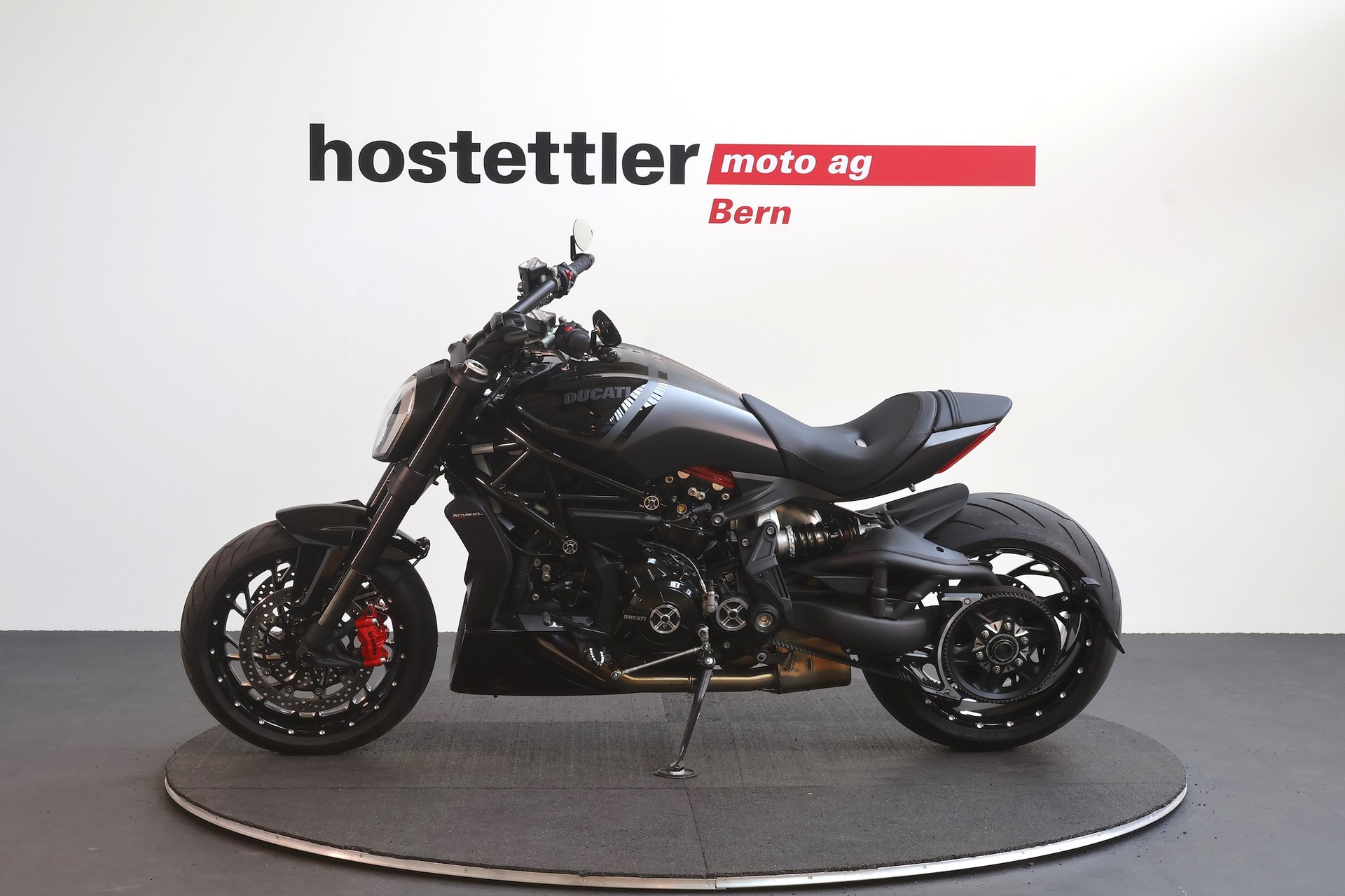 DUCATI X Diavel Nera-image-4