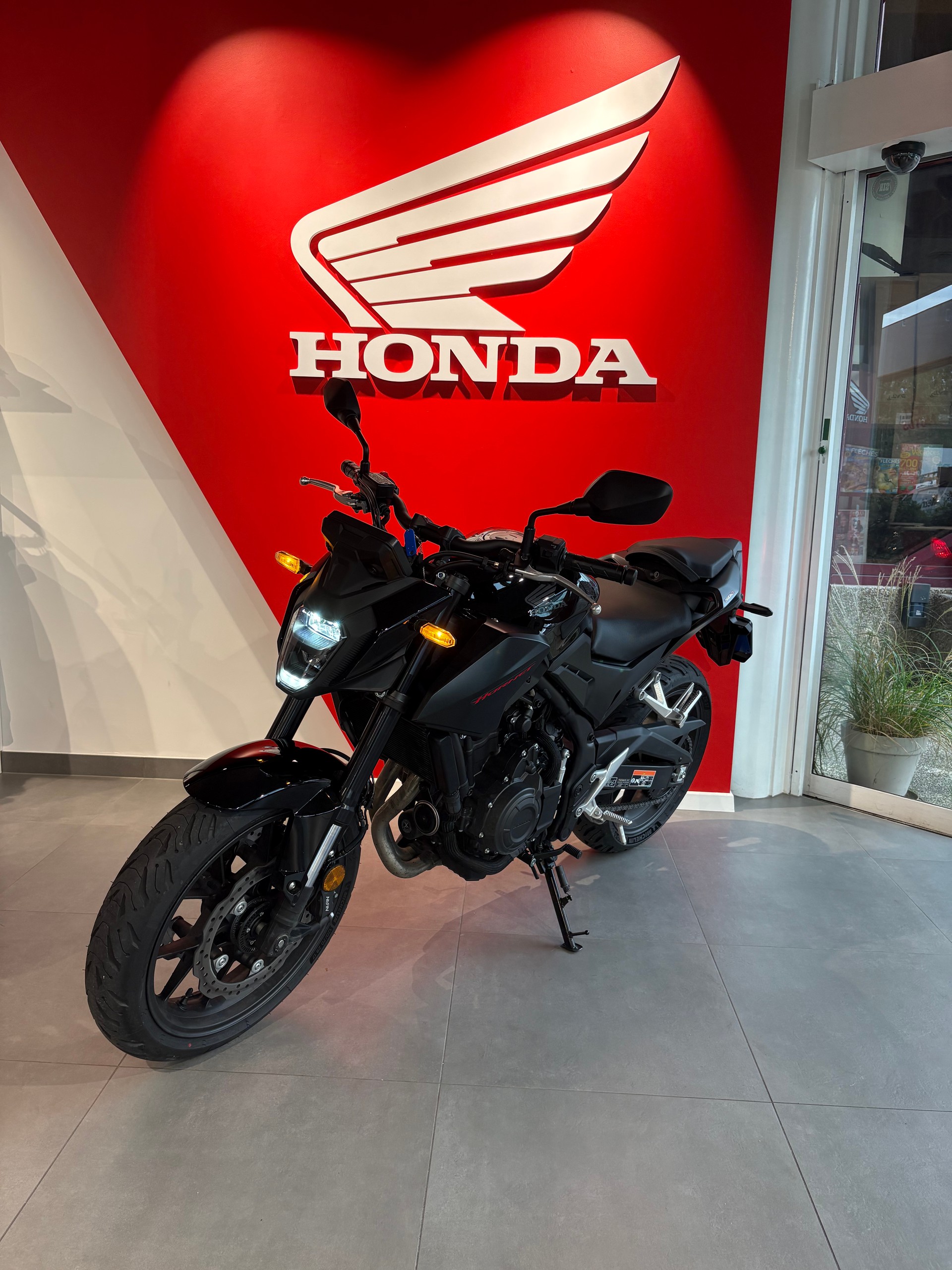 HONDA CB 500 Hornet E-clutch-image-6